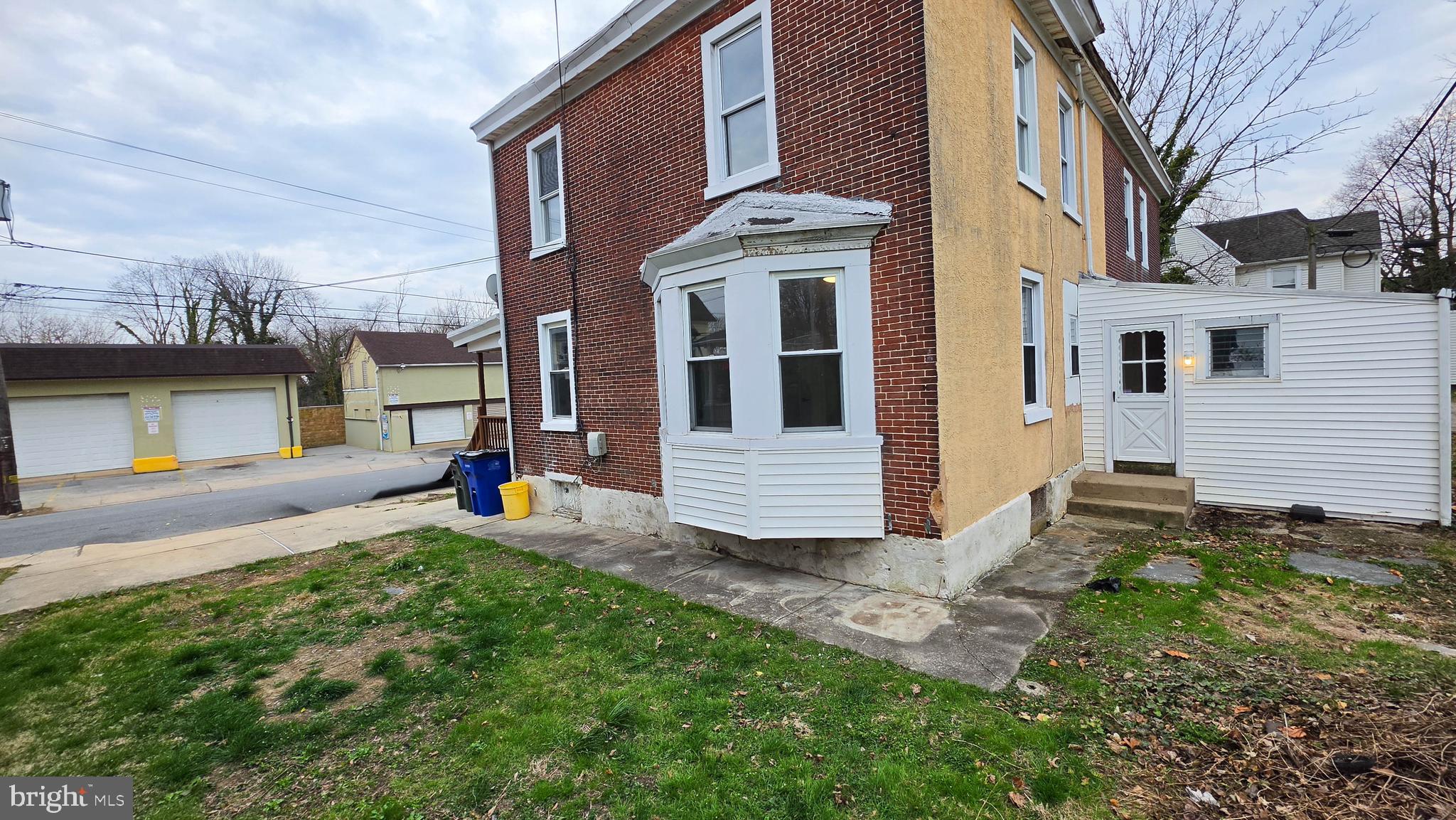 SHARON - Residential