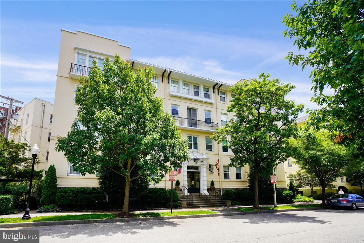 CHARLES VILLAGE - Residential