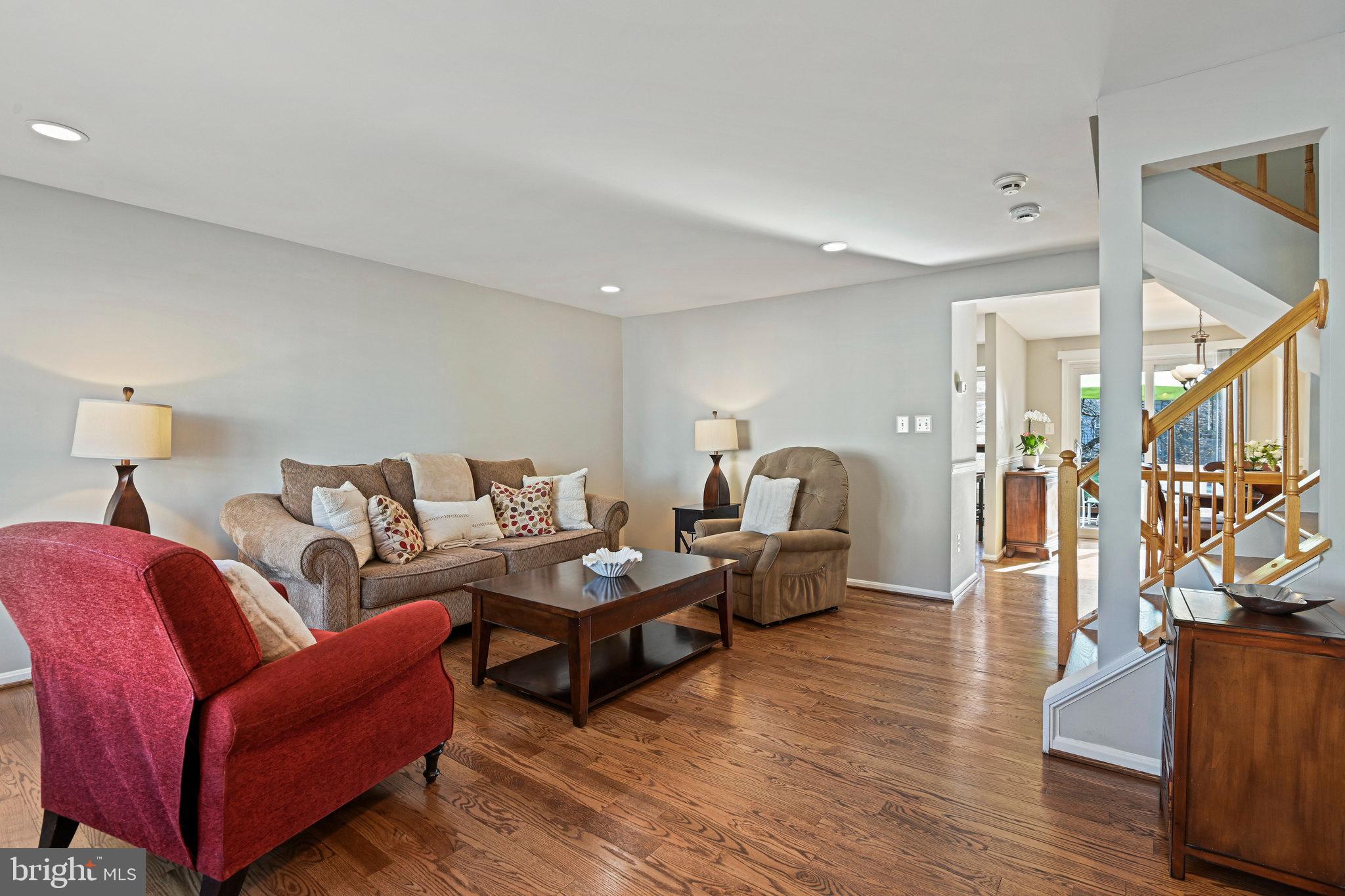 SINGLETONS GROVE - Residential