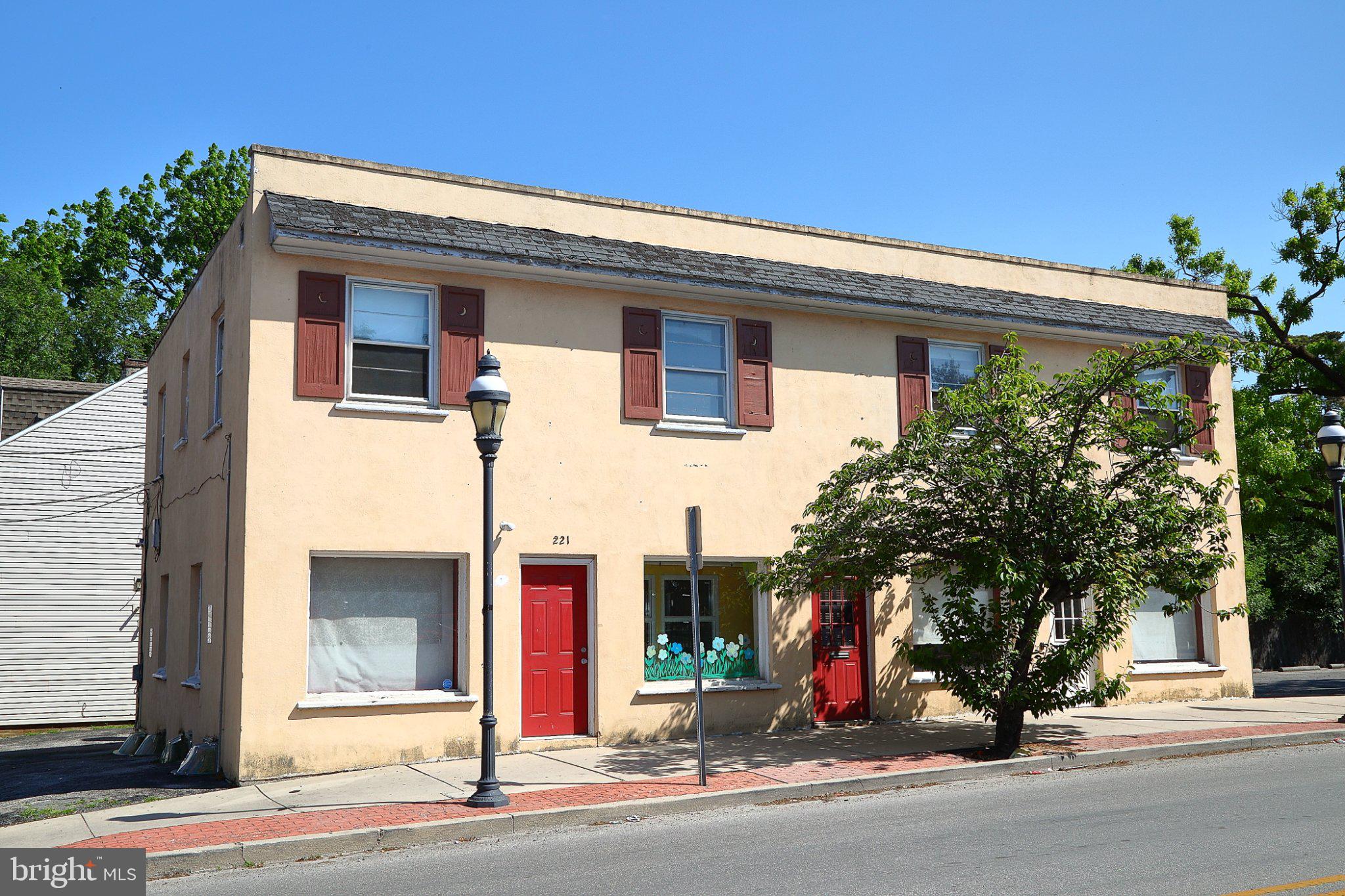 Exceptional value-add opportunity in the heart of downtown York! This two-story, 5,250 SF commercial building sits on an 8,466 SF lot at 221–225 E. Princess Street and offers the rare combination of prime street visibility, flexible Office/Flex layout, and dedicated on-site parking — a premium asset that is hard to find in the urban core.

The property is vacant offering a blank canvas for renovation and customization. Ideal for a non-profit organization, professional services firm, medical or wellness office, or savvy investor seeking a repositioning play in a growing downtown market. Priced competitively at $325,000 — well below stabilized value.

Property Highlights:

5,250 SF building | 8,466 SF lot
Two-unit Office/Flex layout — 1st & 2nd floor suites
Dedicated on-site parking lot
High-visibility corner location on E. Princess Street
Vacant — immediate possession at closing
Zoned for office/flex commercial use