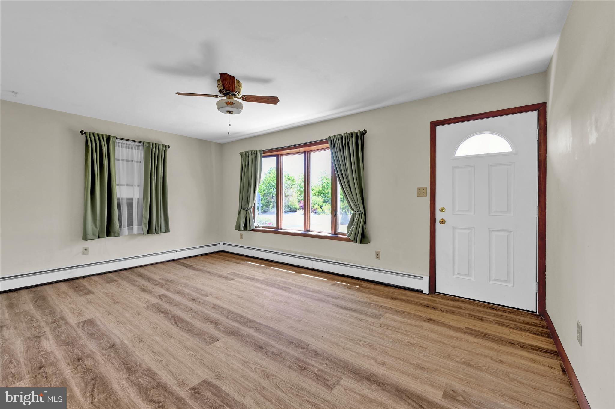 GRANTVILLE - Residential