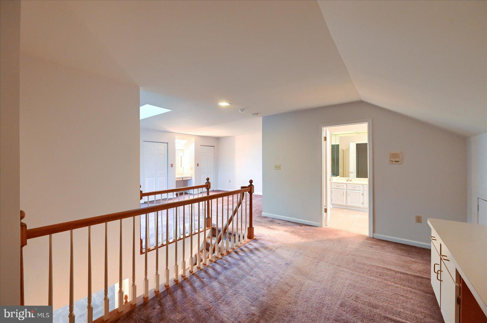 FAYFIELD - Residential