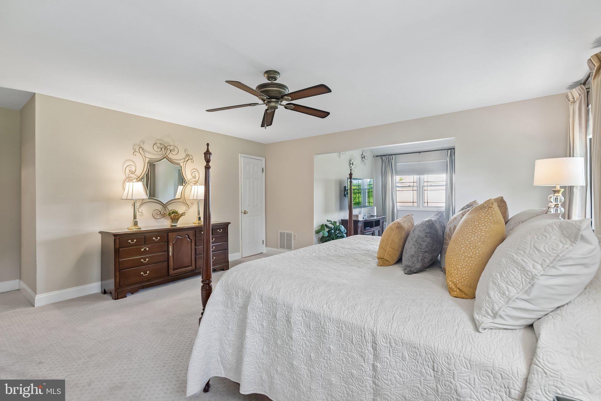 THE ESTATES OF DOYLESTOWN - Residential