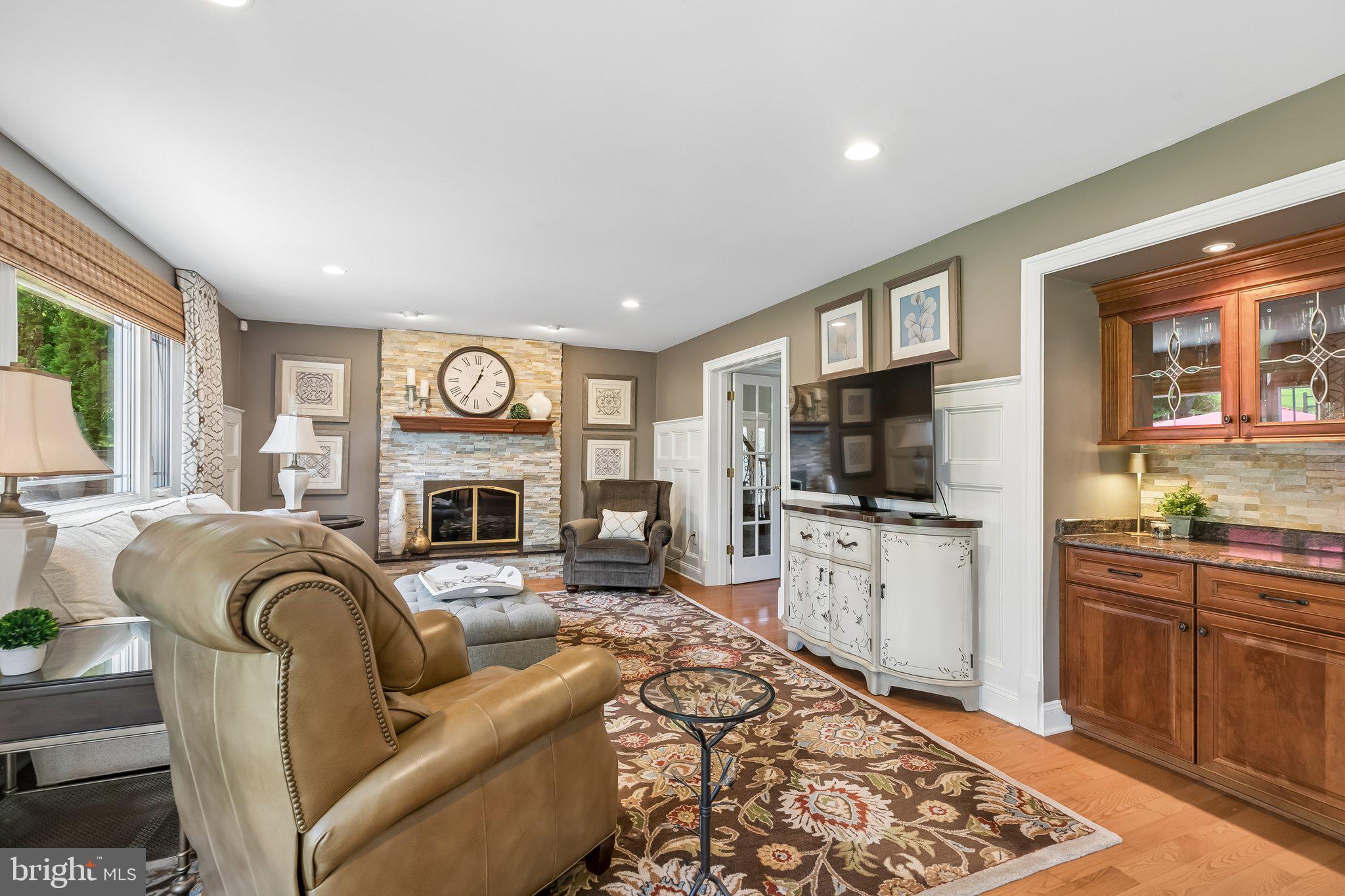 THE ESTATES OF DOYLESTOWN - Residential