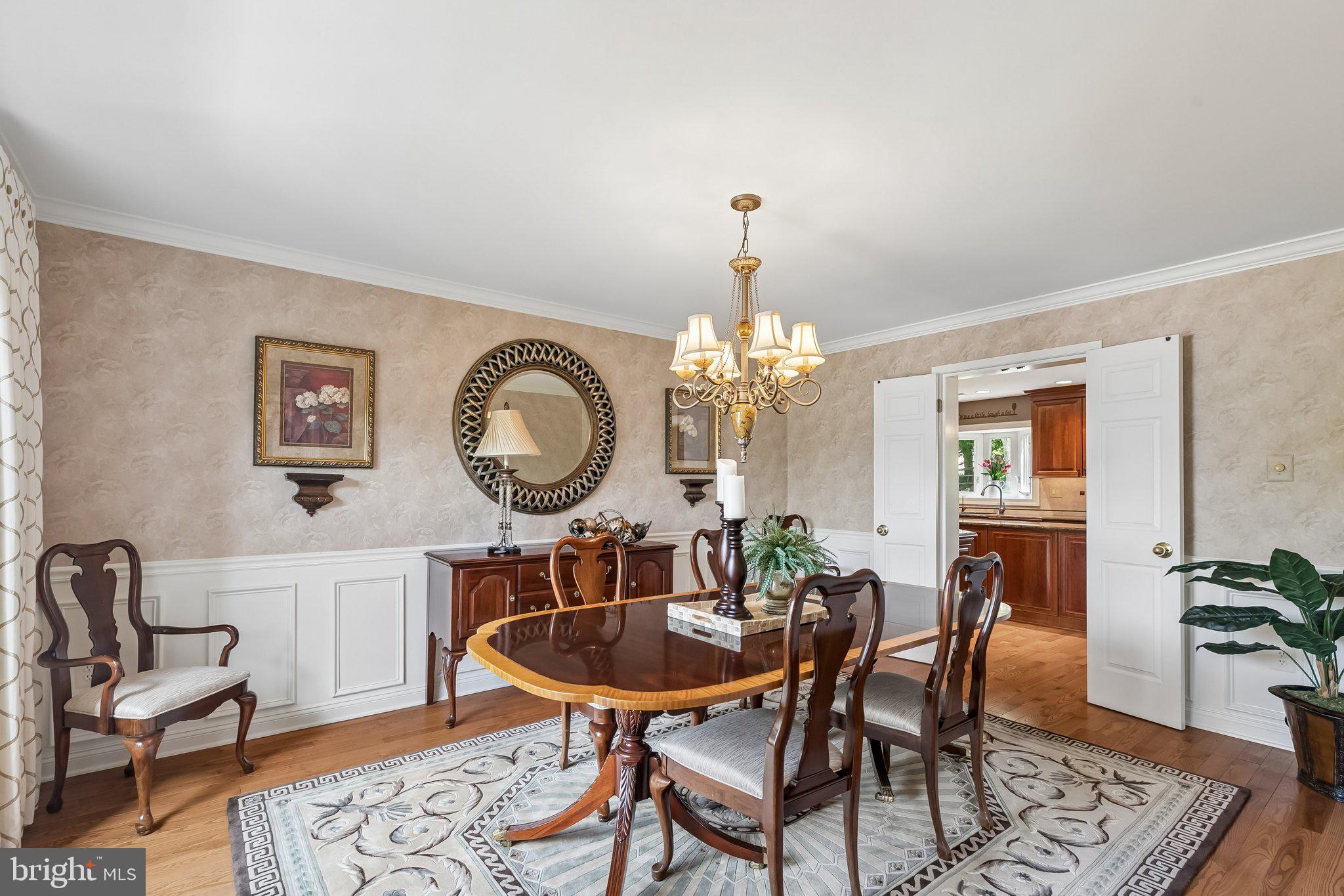 THE ESTATES OF DOYLESTOWN - Residential