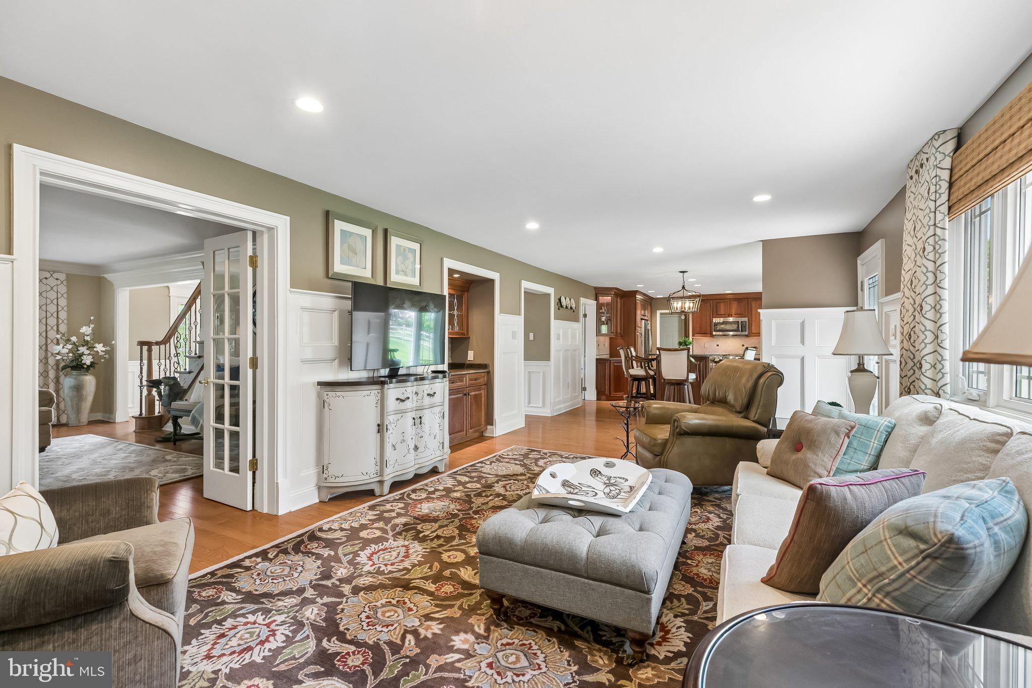 THE ESTATES OF DOYLESTOWN - Residential