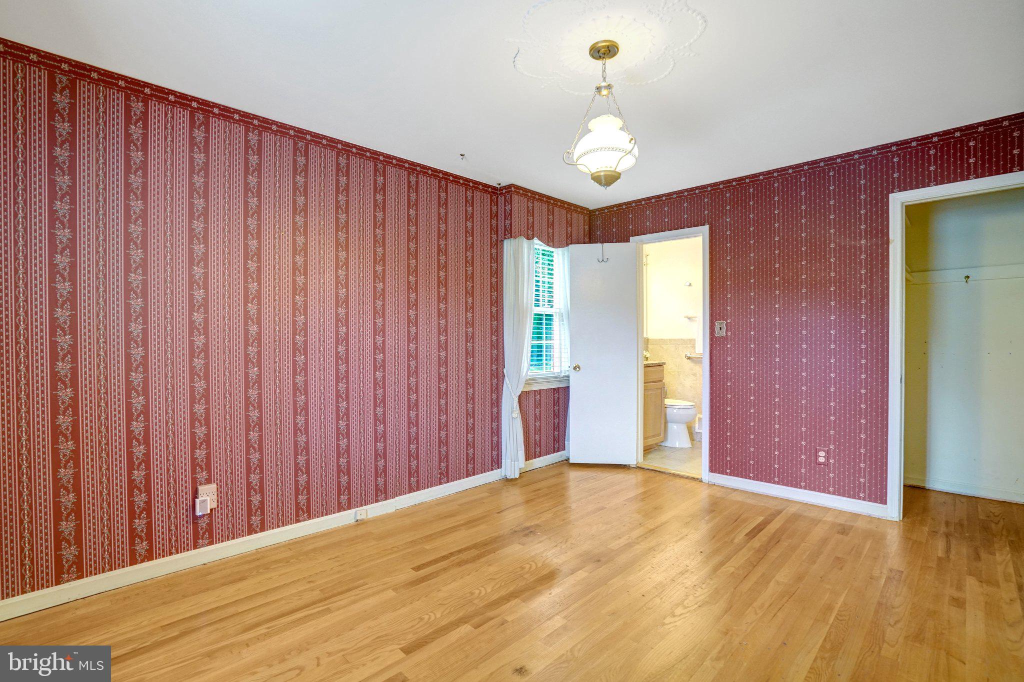 CEDAR CREST - Residential