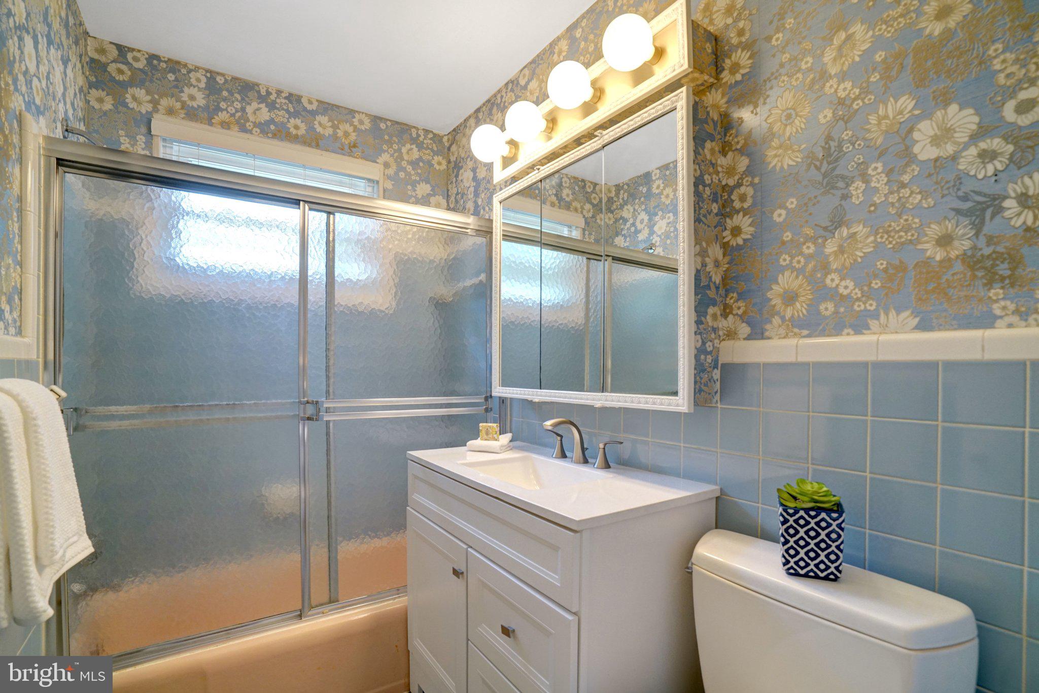 CEDAR CREST - Residential