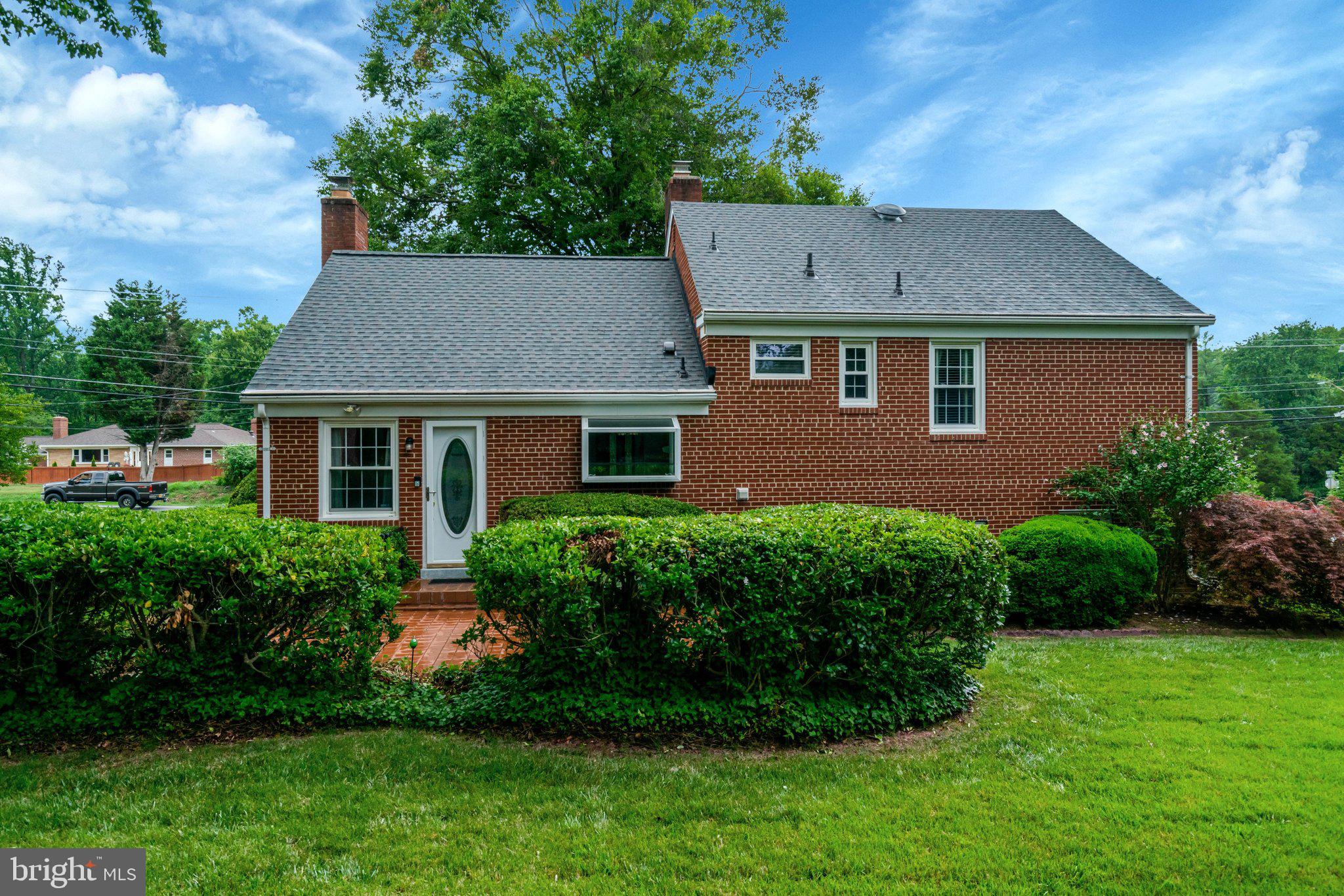 CEDAR CREST - Residential