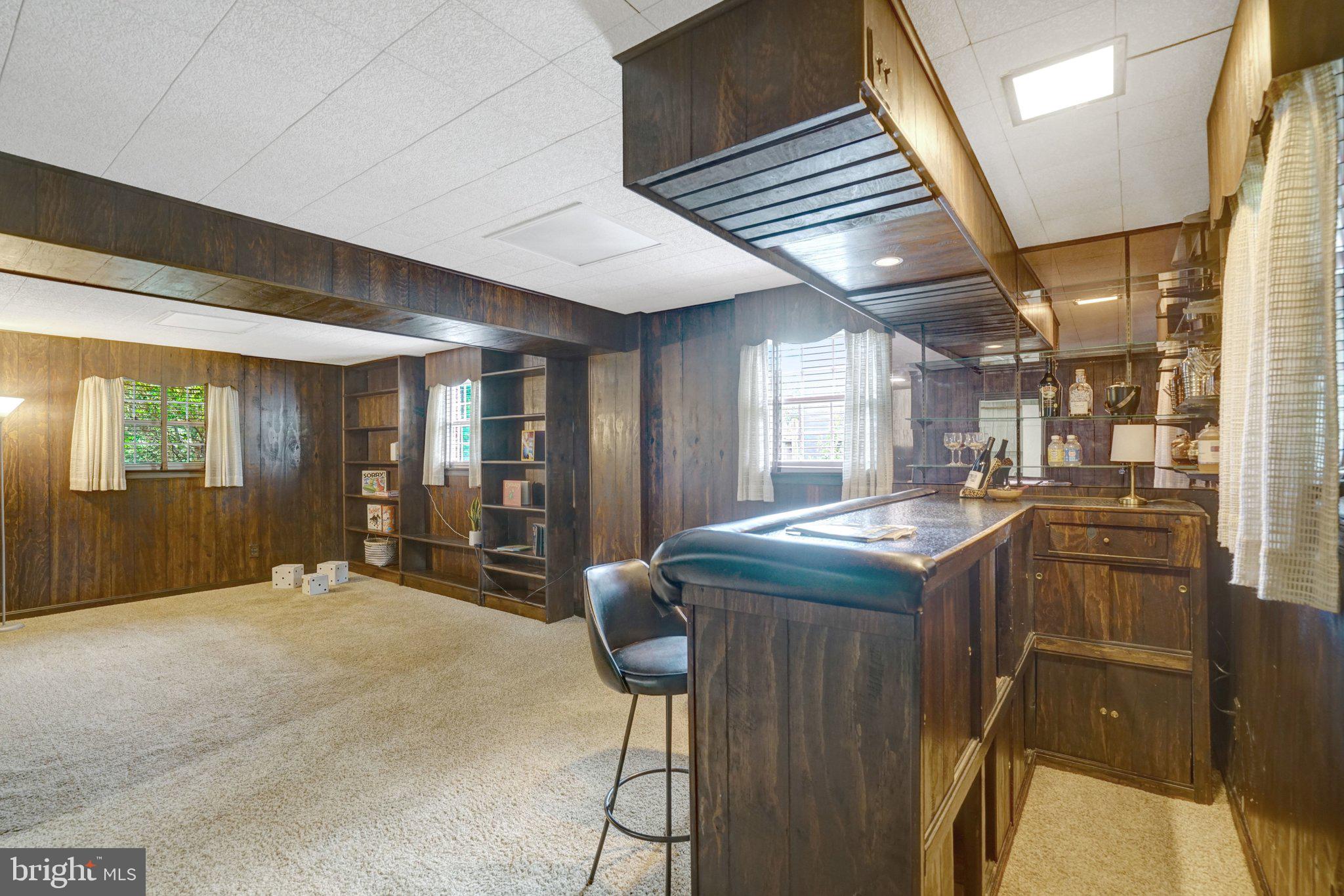 CEDAR CREST - Residential