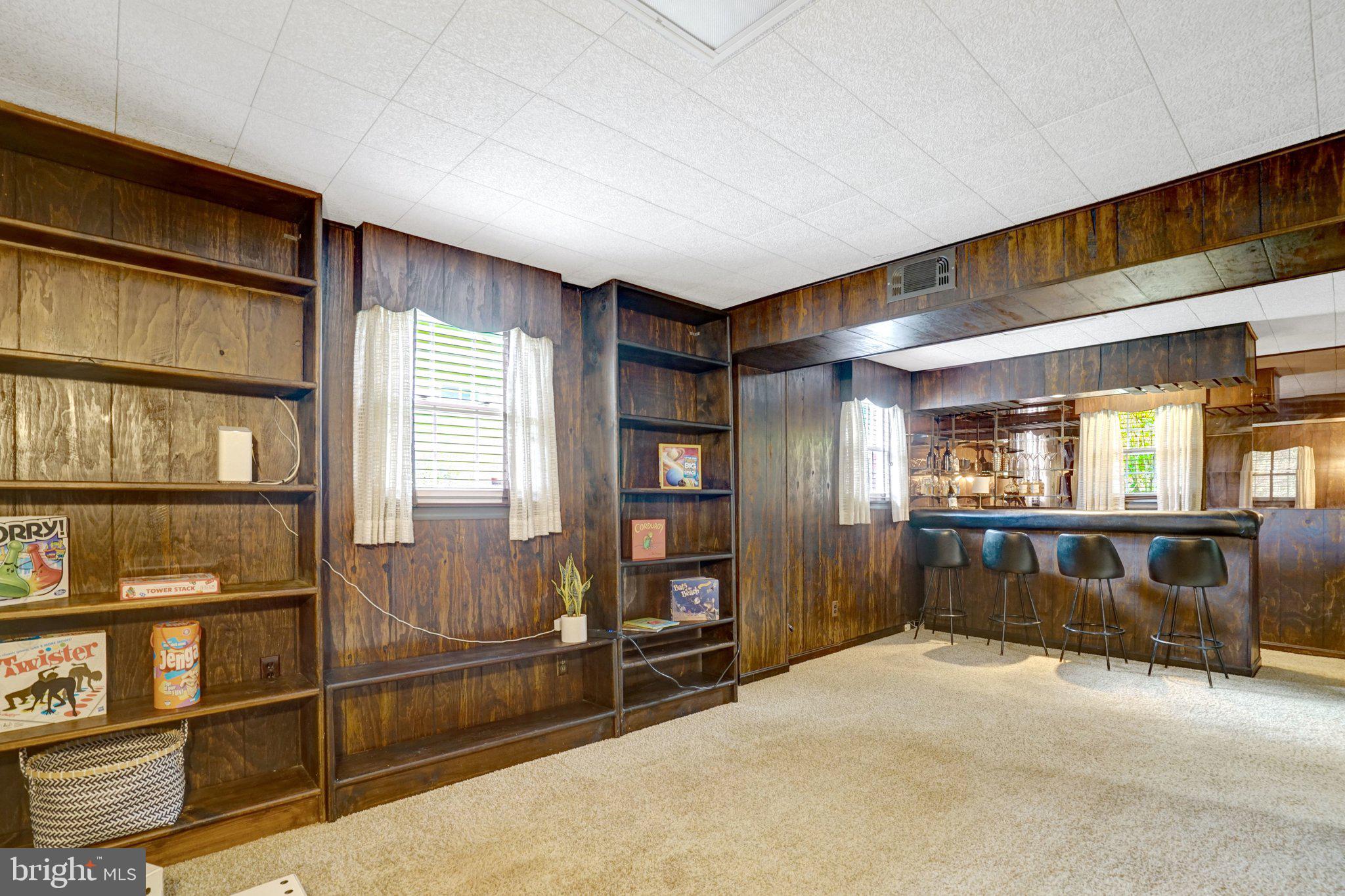 CEDAR CREST - Residential
