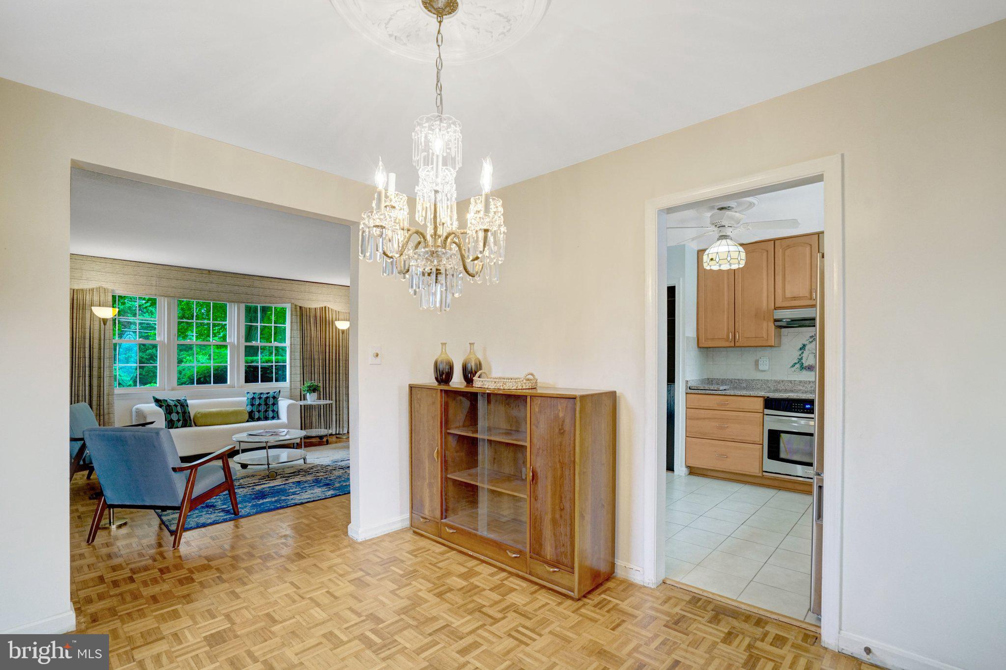 CEDAR CREST - Residential