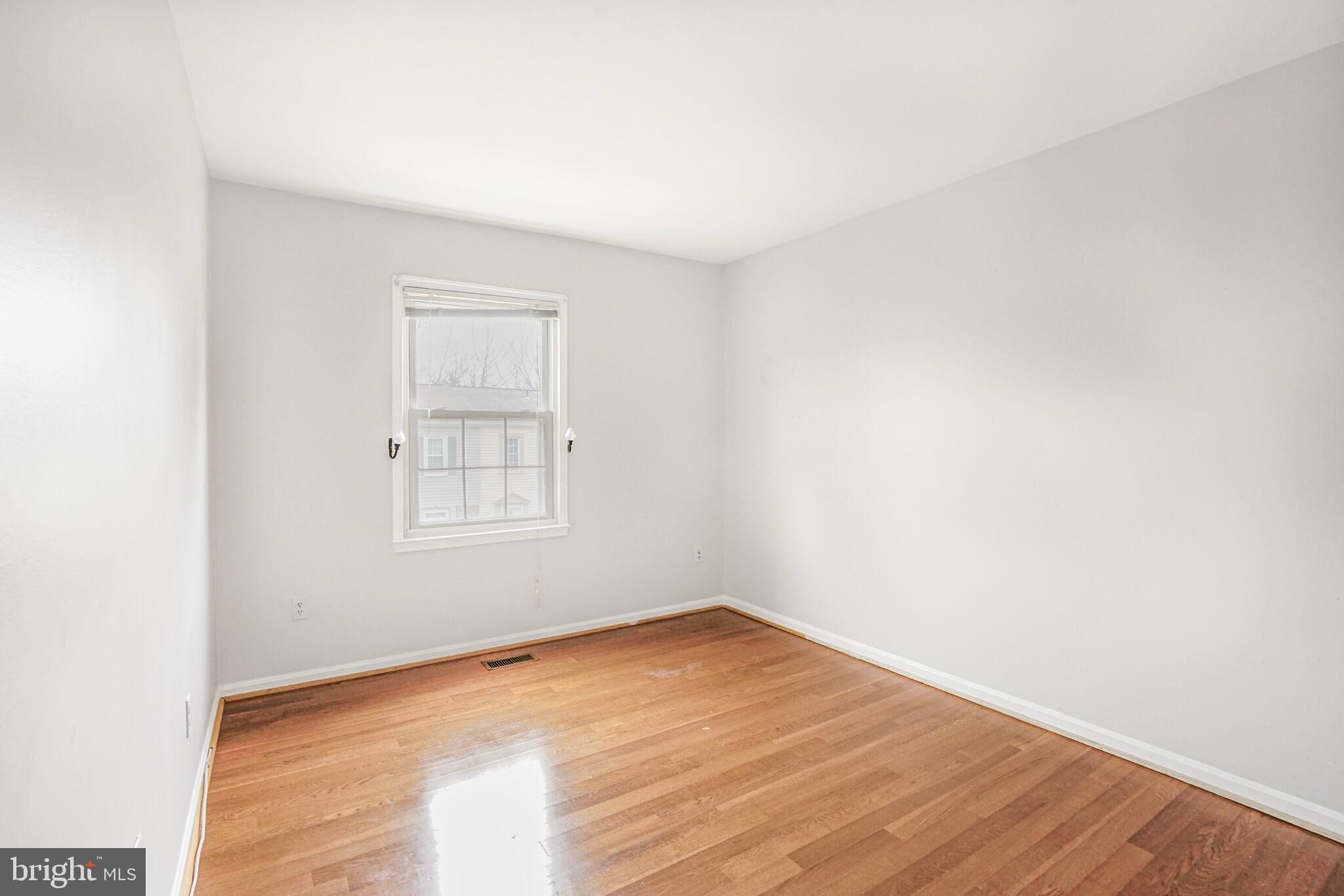 KEENE MILL WOODS - Residential