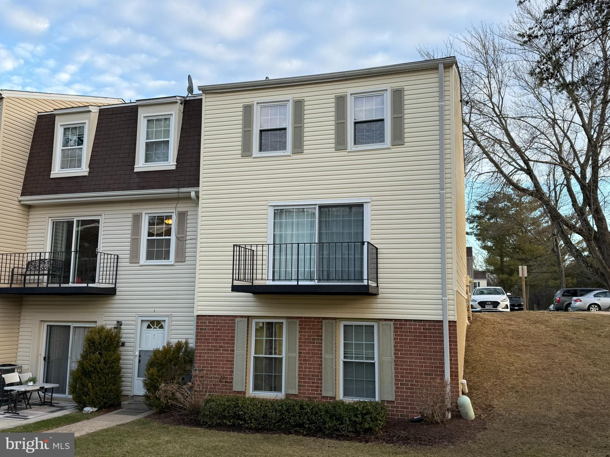 KEENE MILL WOODS - Residential