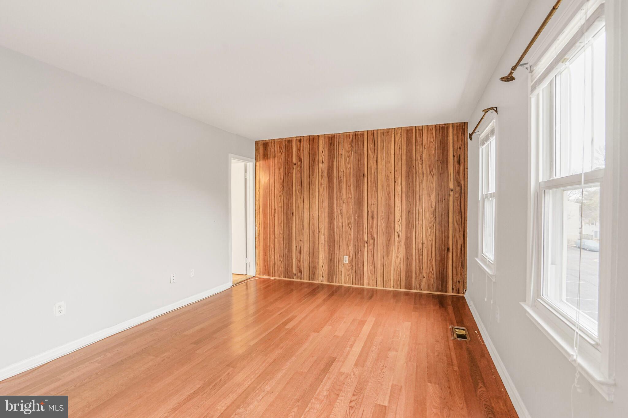KEENE MILL WOODS - Residential