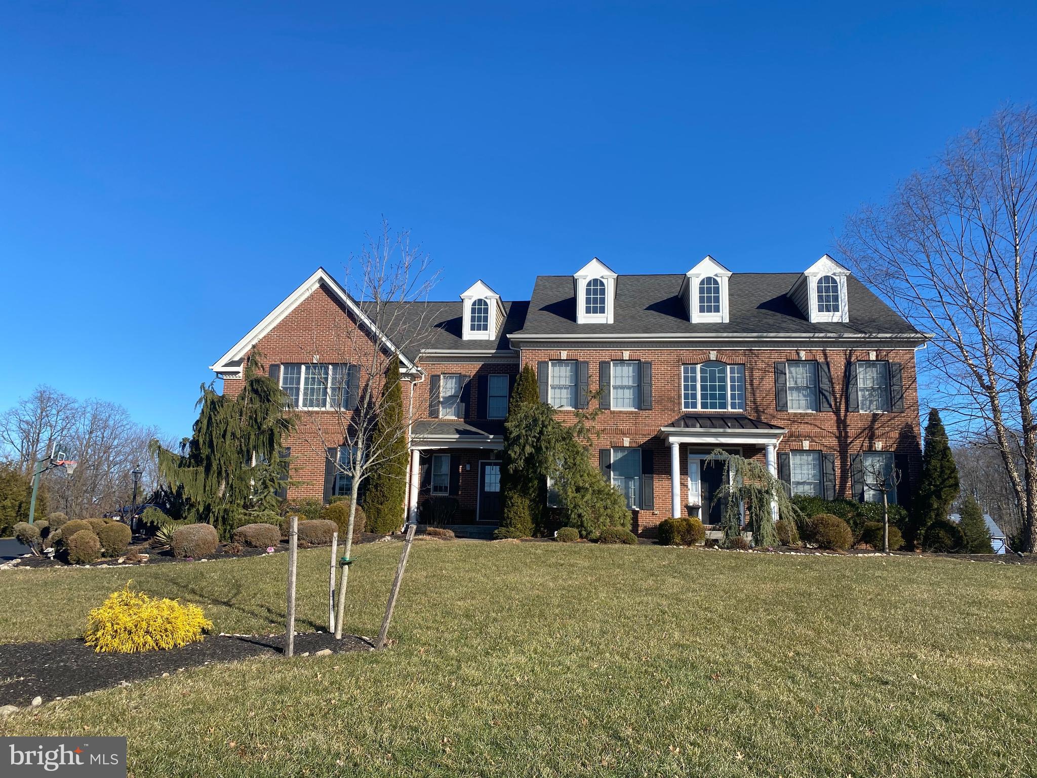 FOXHALL ESTATES - Residential
