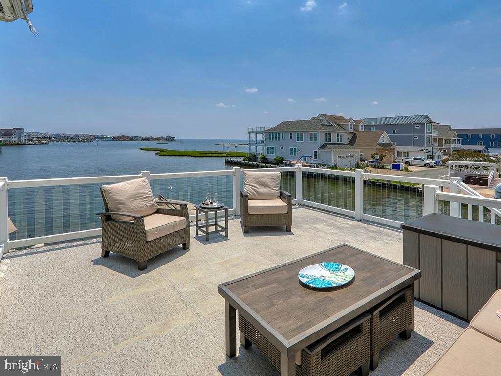 CAPE WINDSOR - Residential