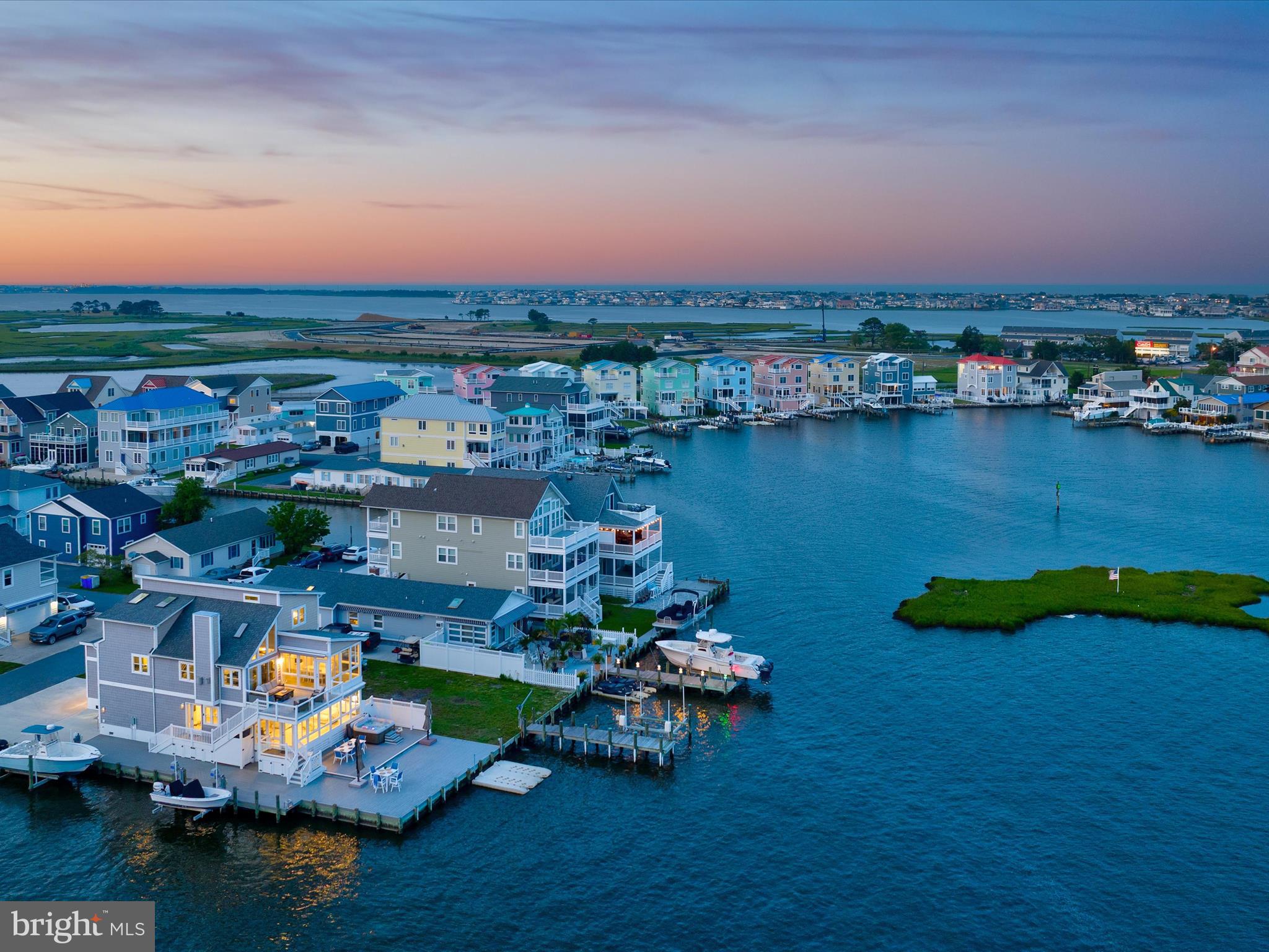 CAPE WINDSOR - Residential