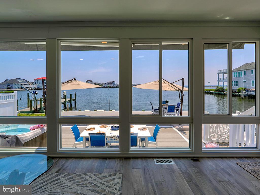 CAPE WINDSOR - Residential