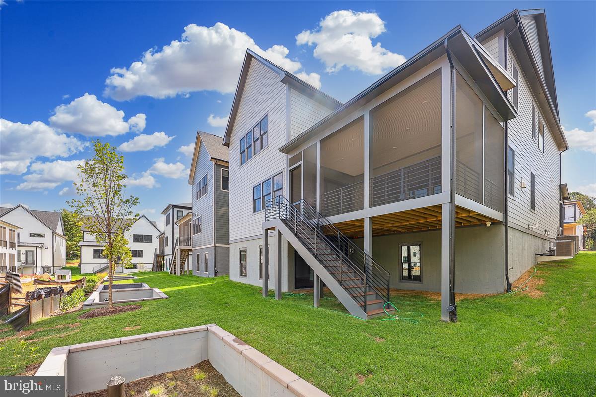 AMALYN - Residential
