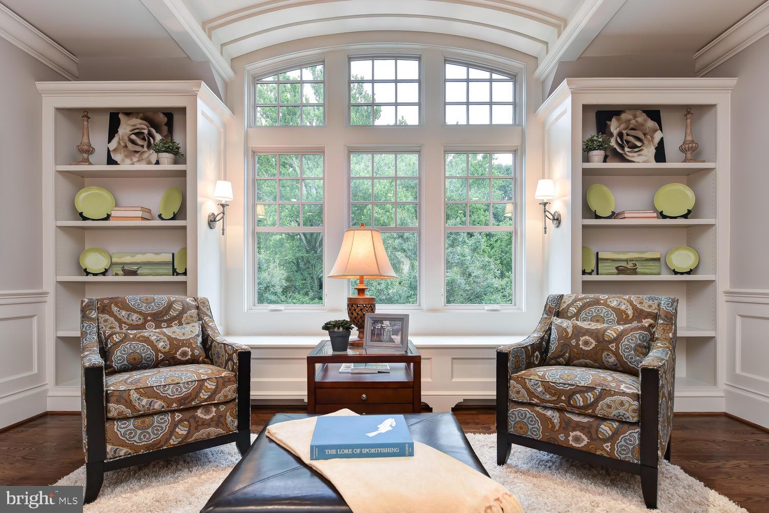 KNOLEWOOD - Residential