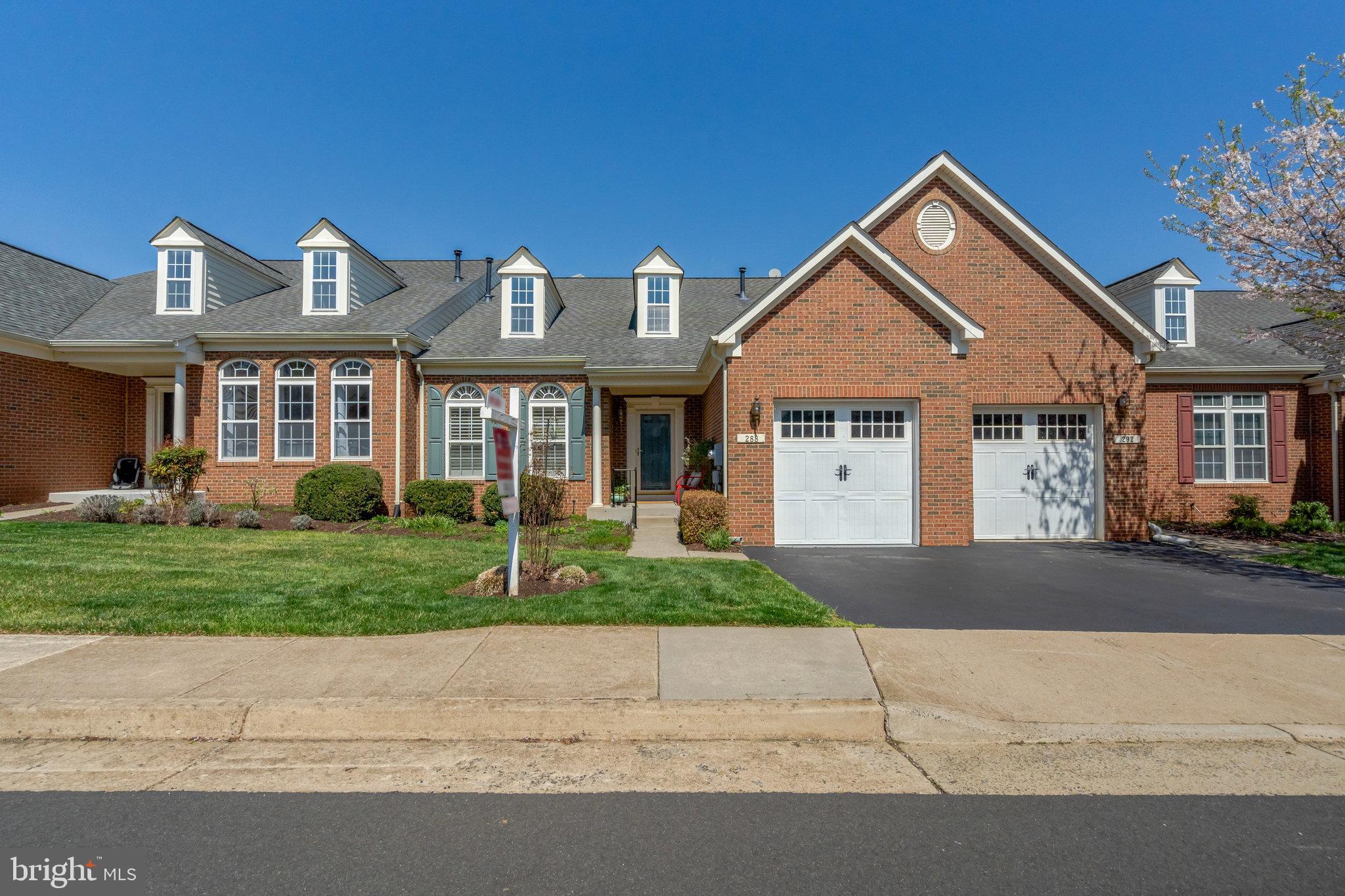 VILLAS AT THE RIDGES - Residential
