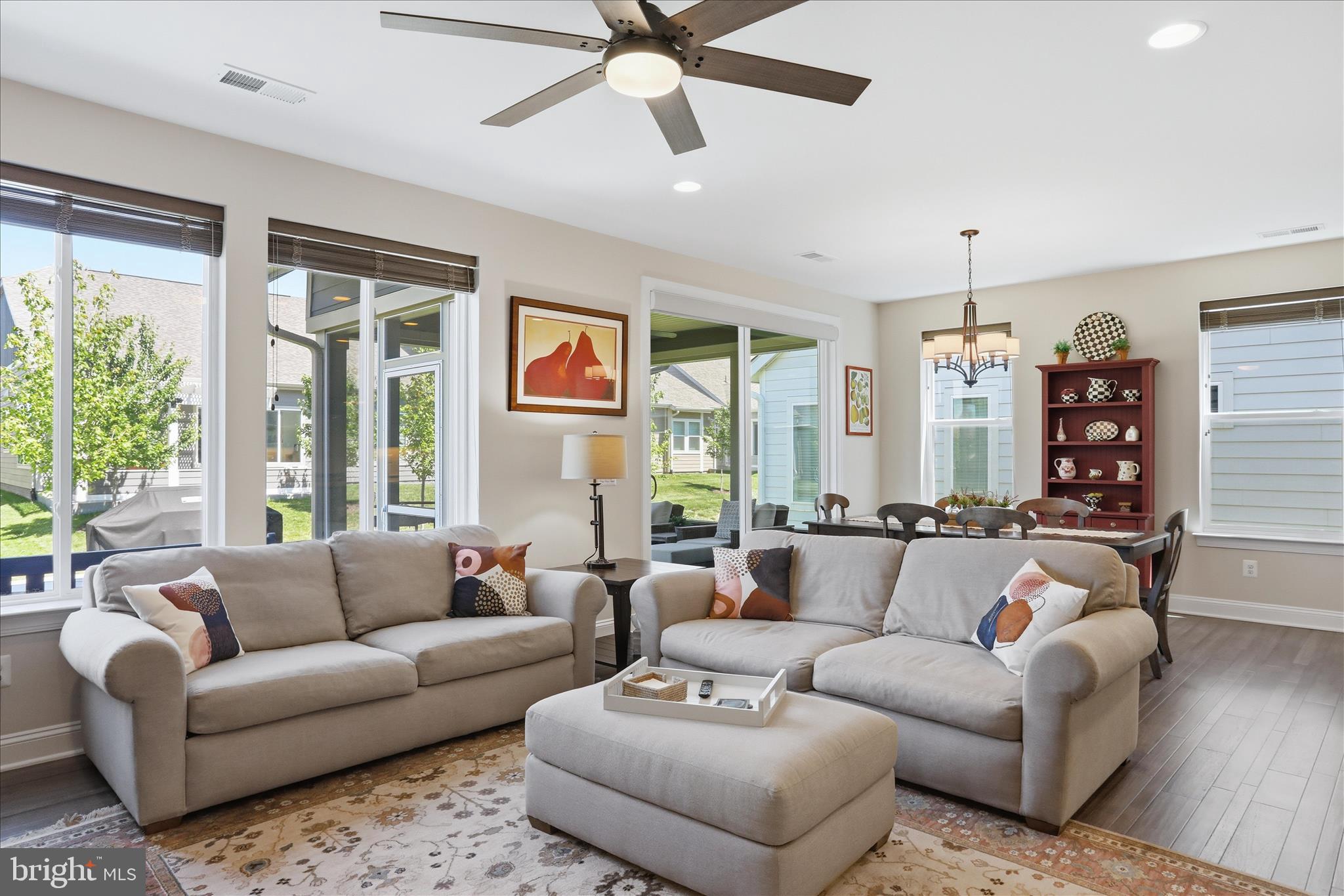 LAKE FREDERICK - Residential