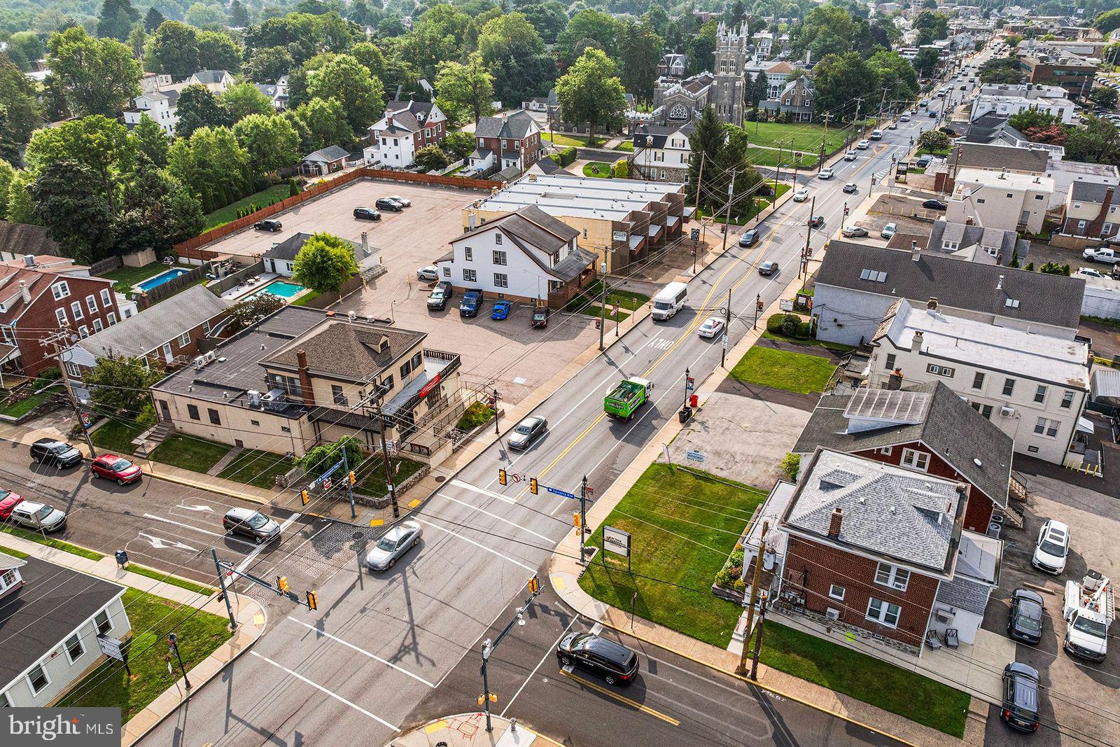 JENKINTOWN - Commercial Sale
