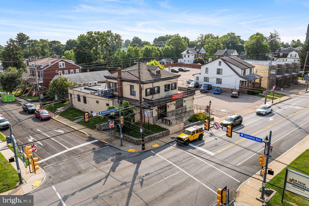 JENKINTOWN - Commercial Sale