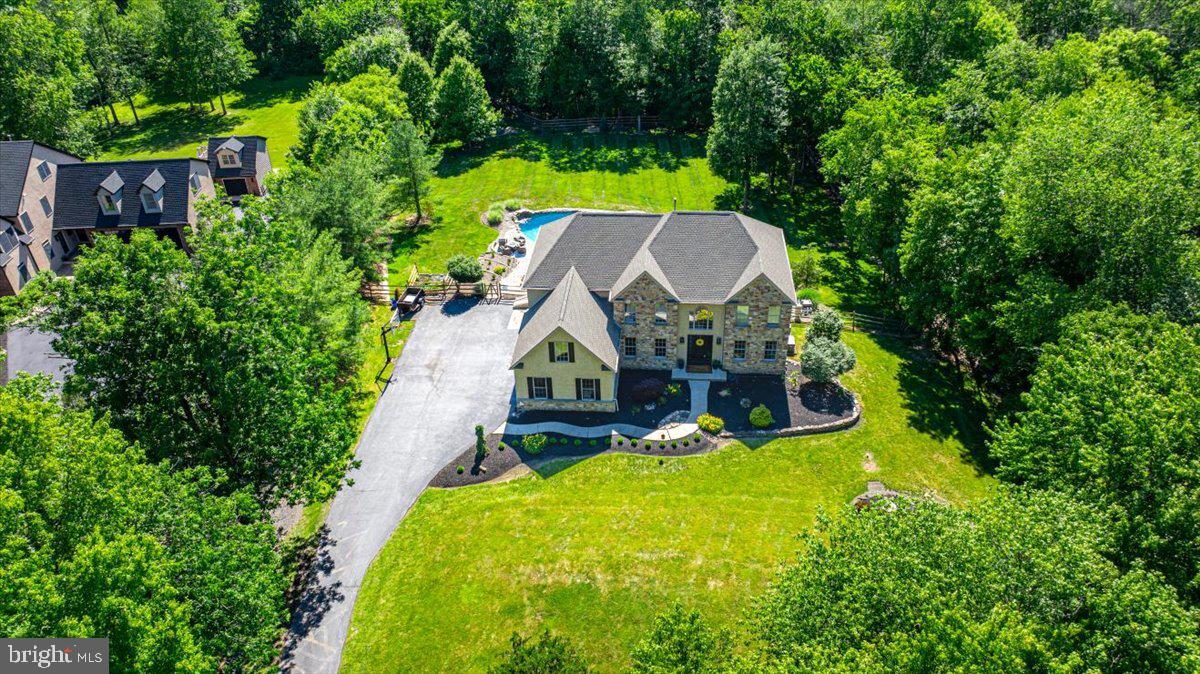 WEST HUNT - Residential