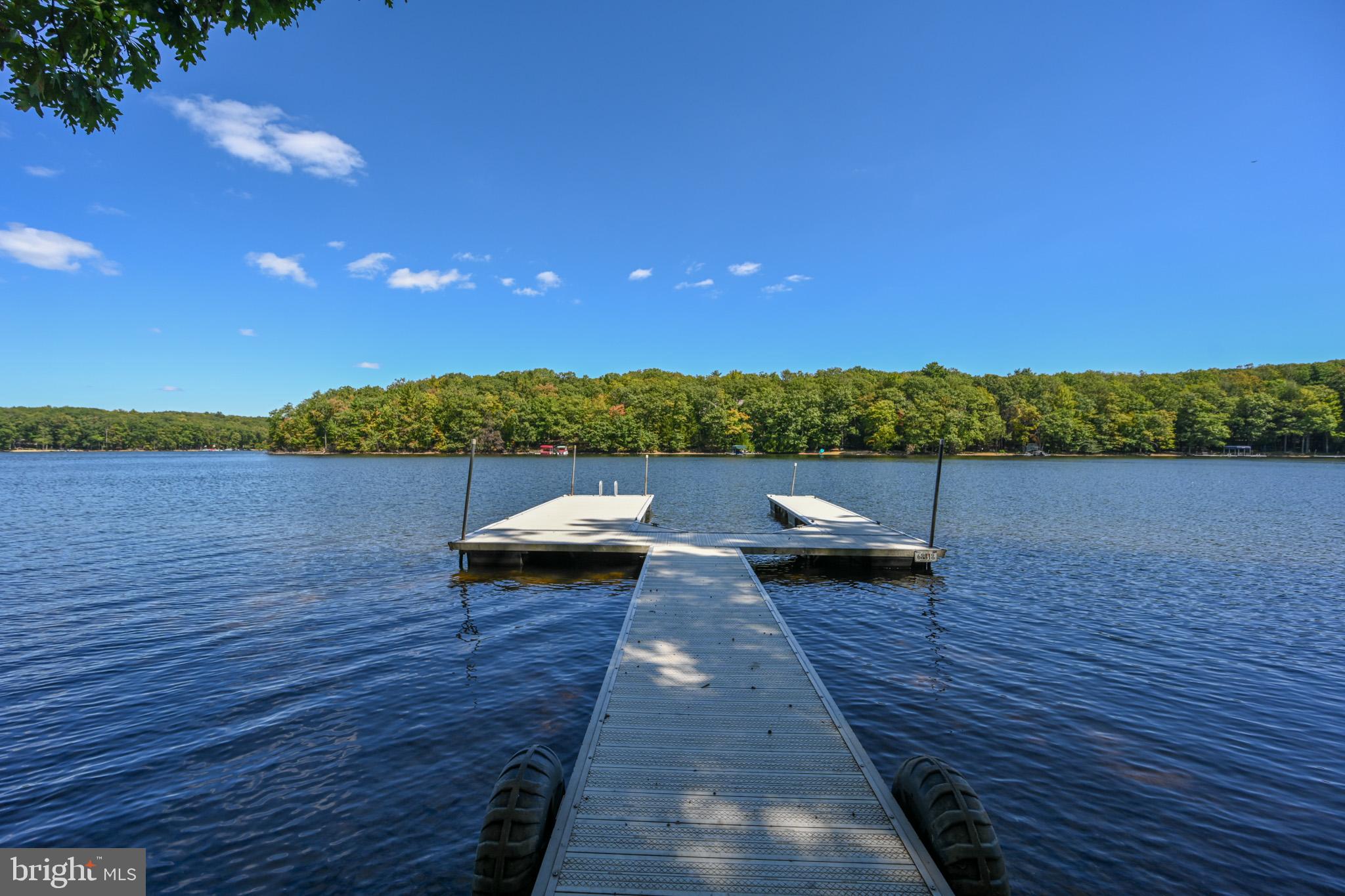 MCCOMAS BEACH - Residential