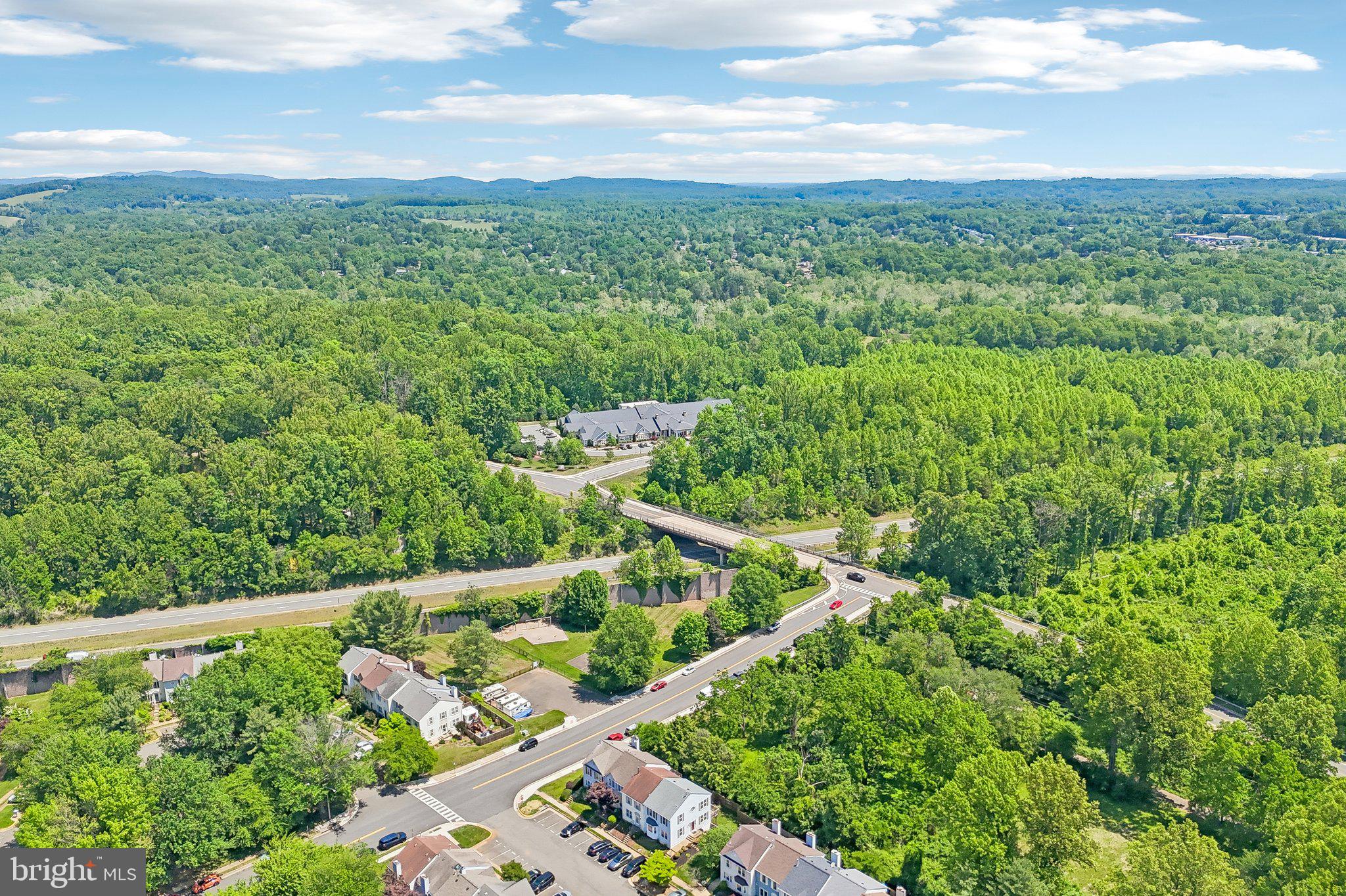 OAK SPRINGS - Residential