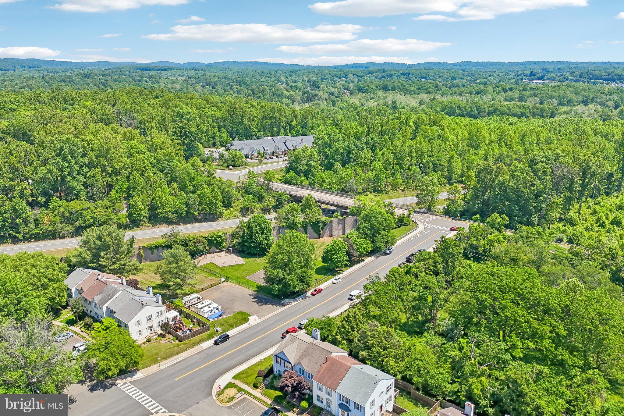 OAK SPRINGS - Residential