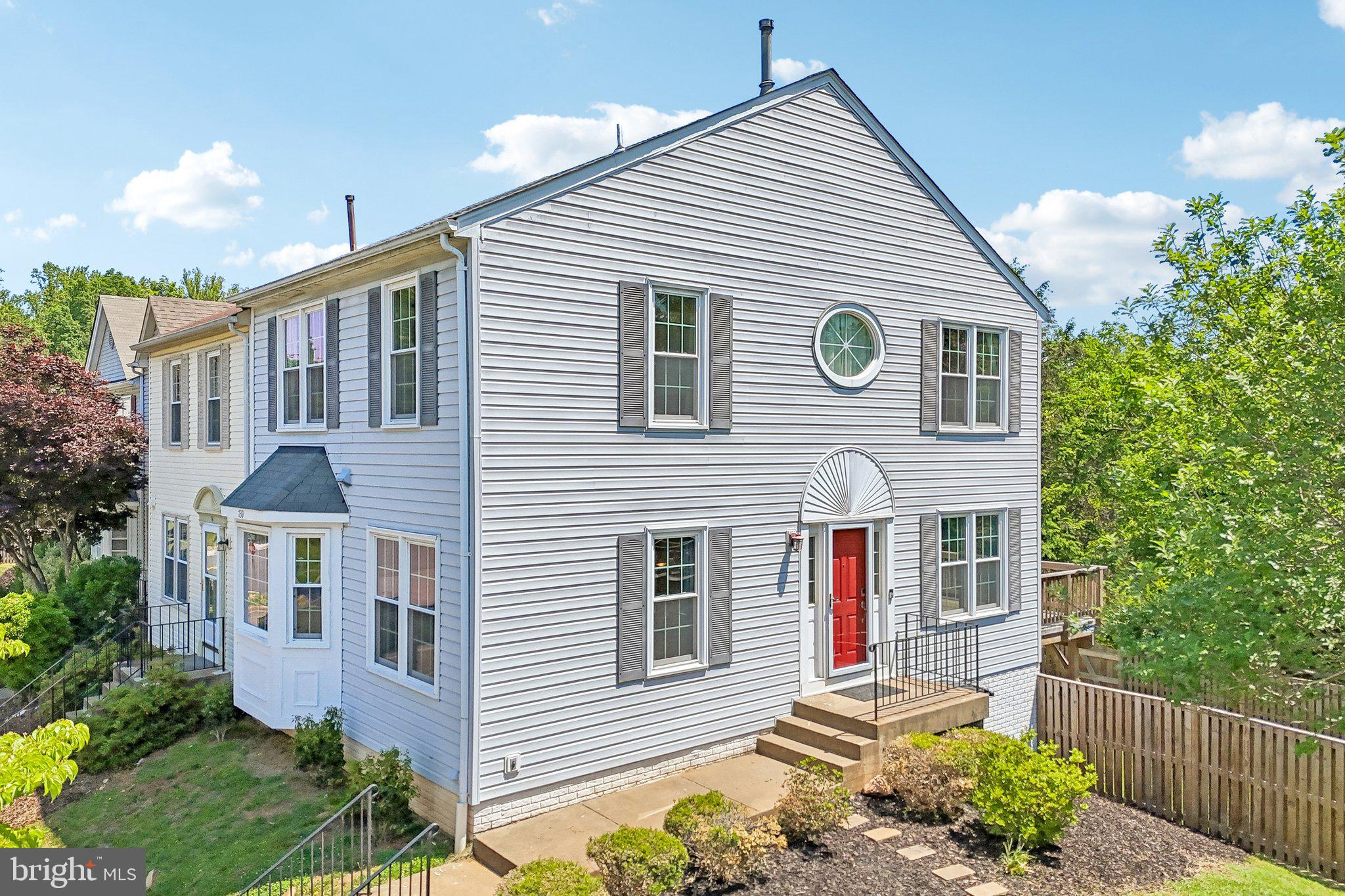 OAK SPRINGS - Residential