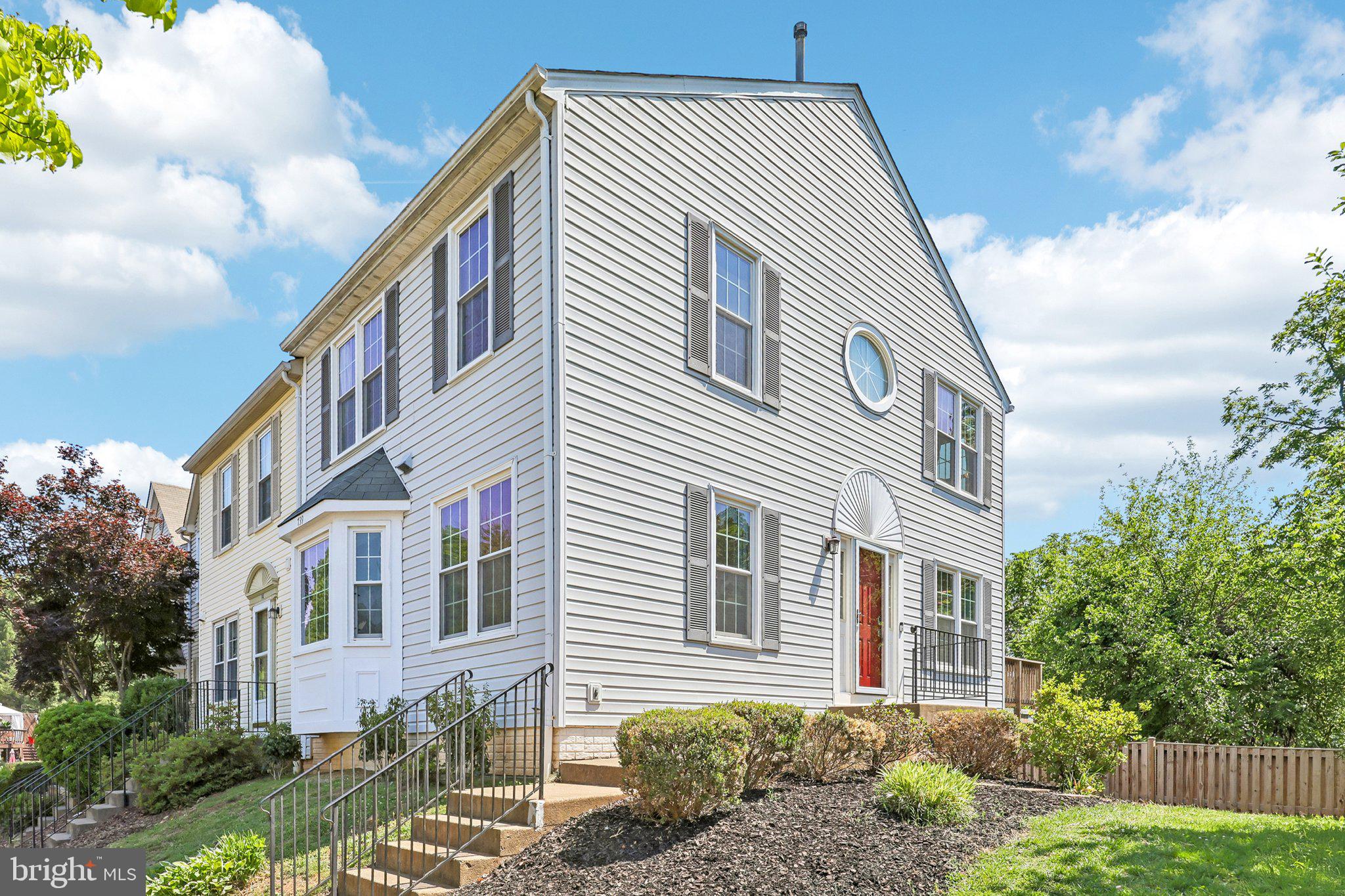 OAK SPRINGS - Residential