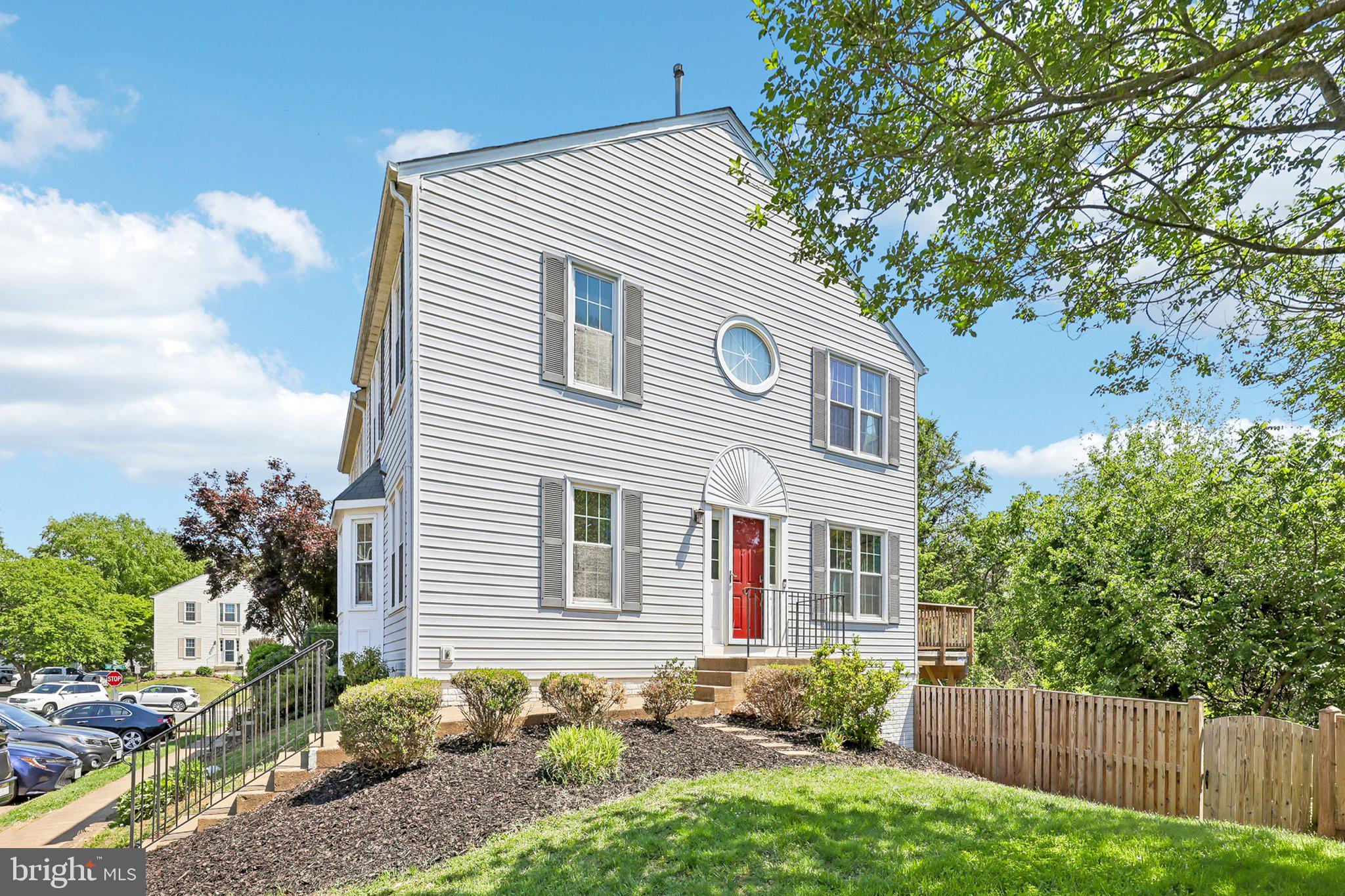 OAK SPRINGS - Residential
