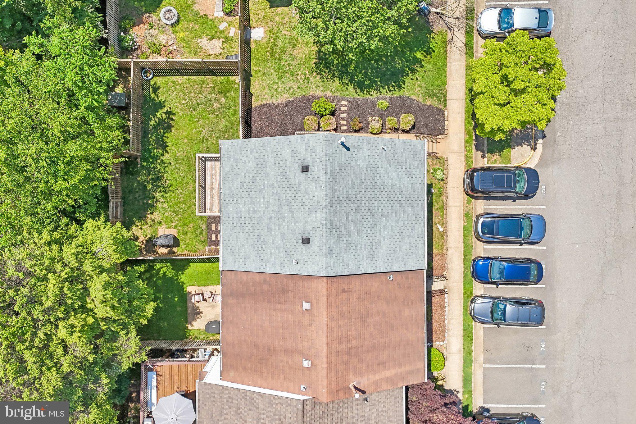 OAK SPRINGS - Residential