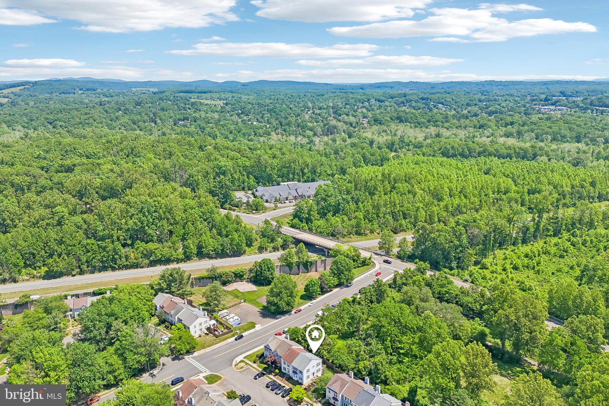 OAK SPRINGS - Residential