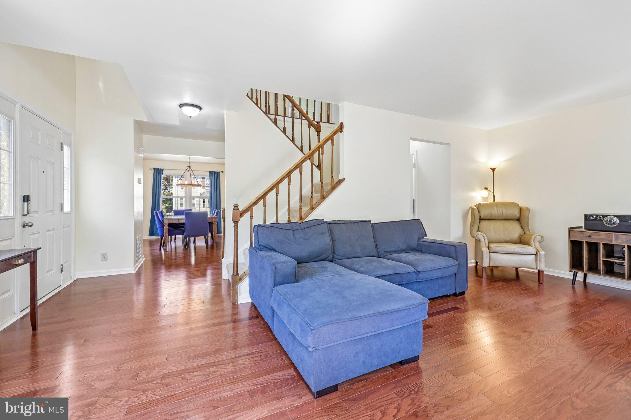 OAK SPRINGS - Residential