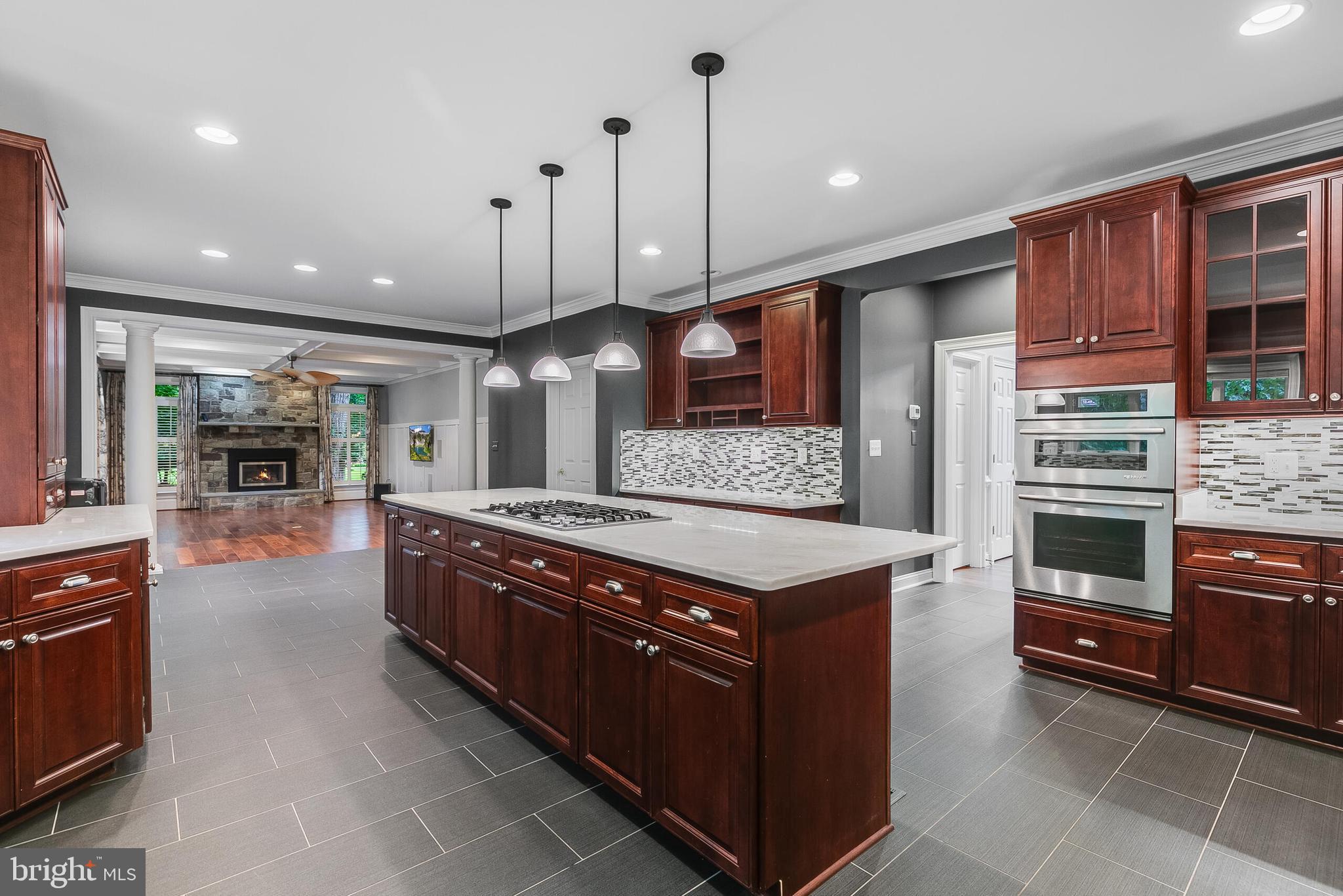 HANNAH HILLS - Residential