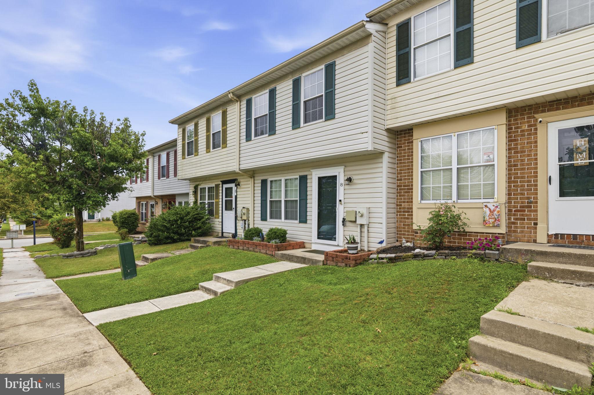 VILLAGE OF PAWNEE - Residential