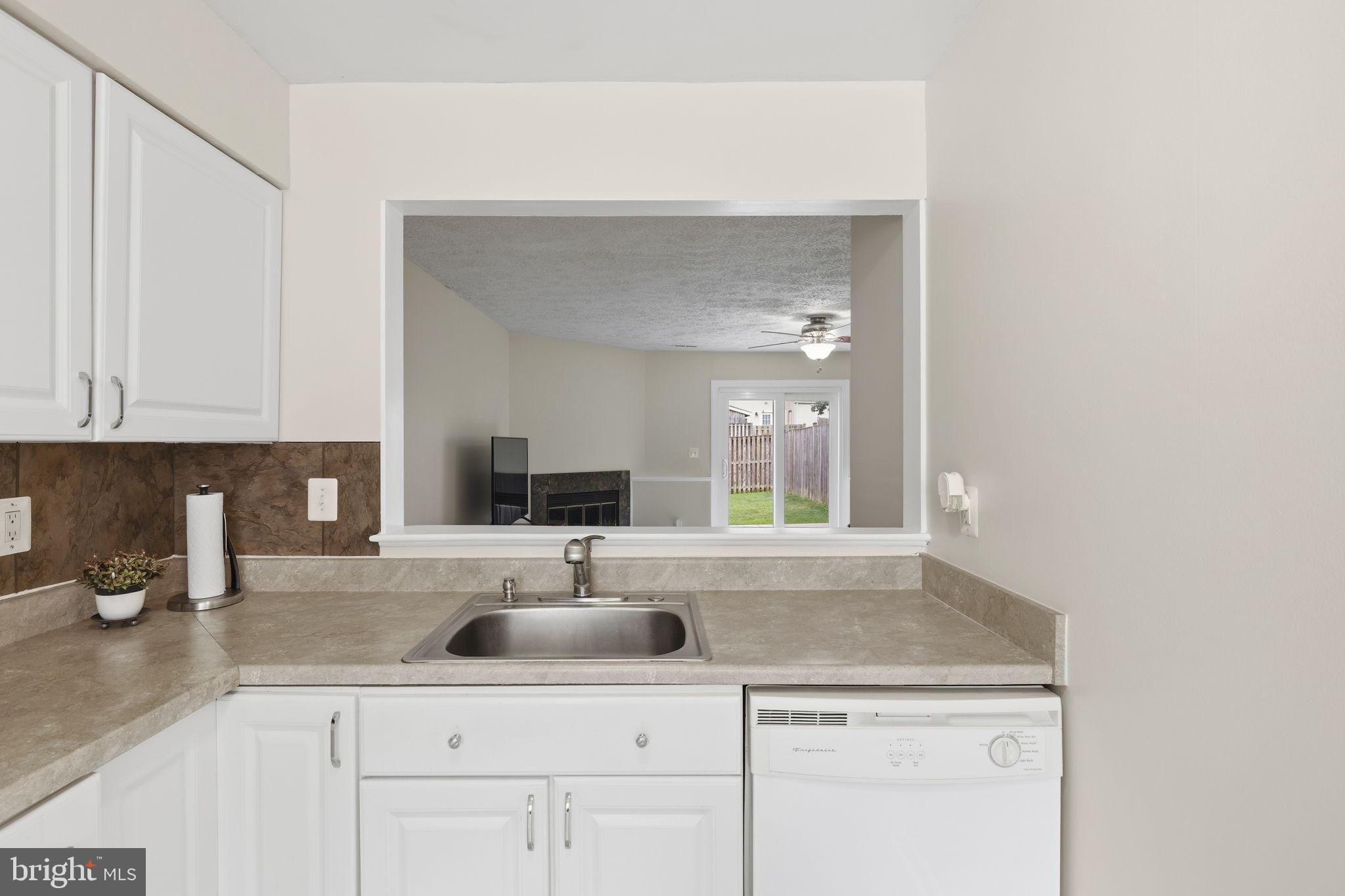 VILLAGE OF PAWNEE - Residential