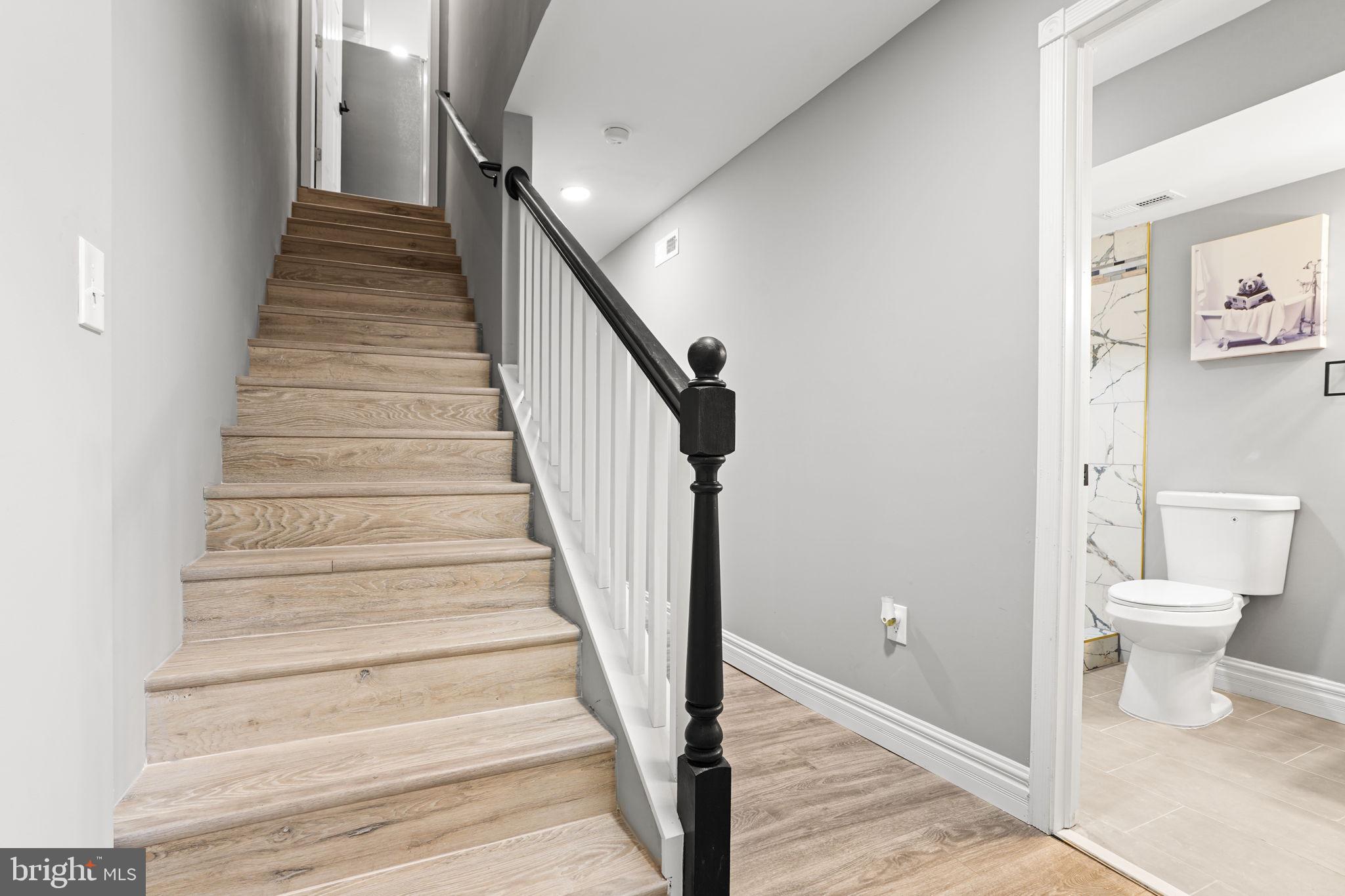 BROADWAY EAST - Residential