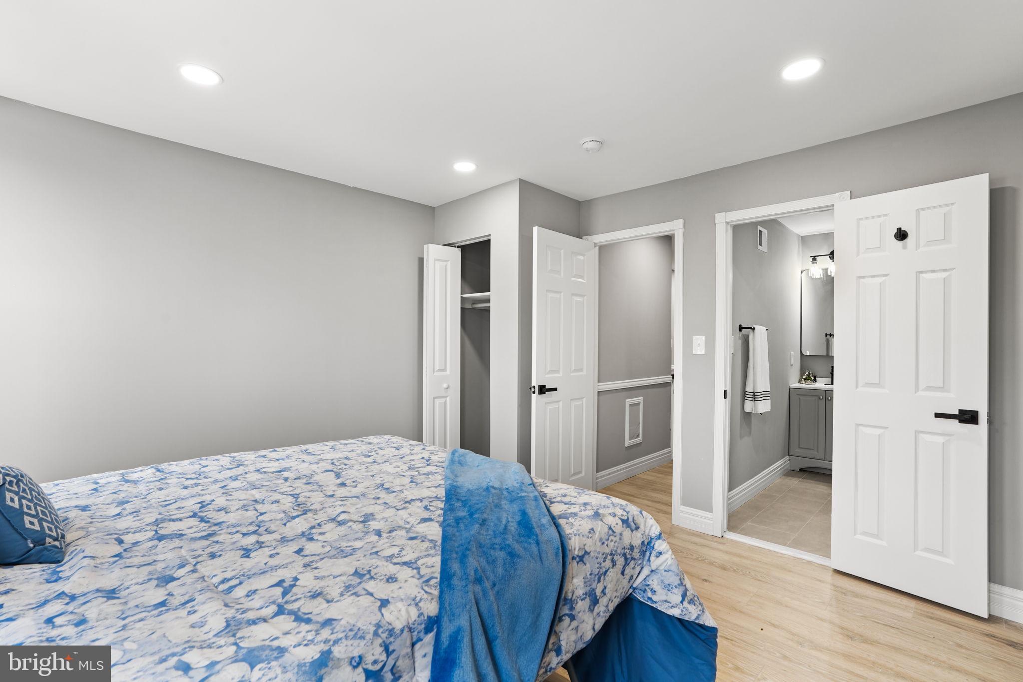 BROADWAY EAST - Residential