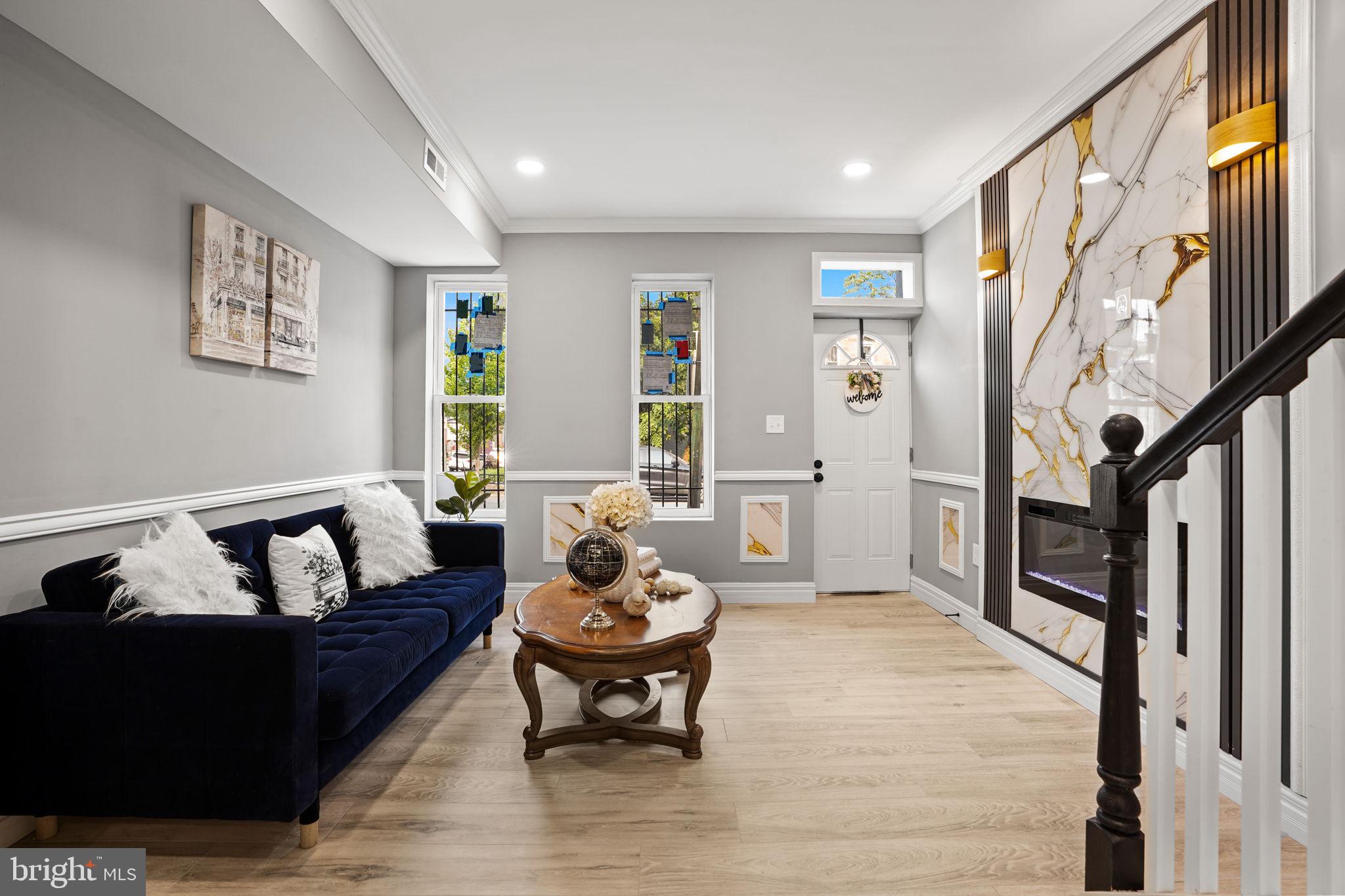BROADWAY EAST - Residential