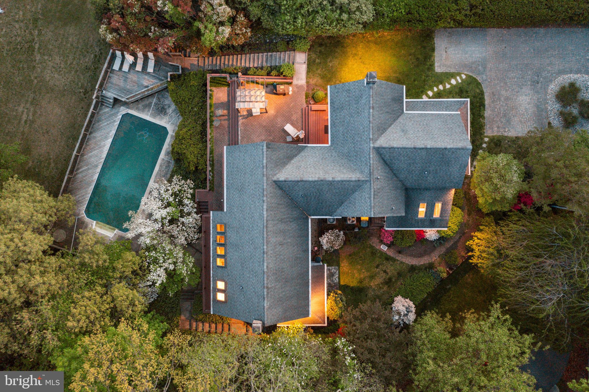 OLDE SEVERNA PARK - Residential