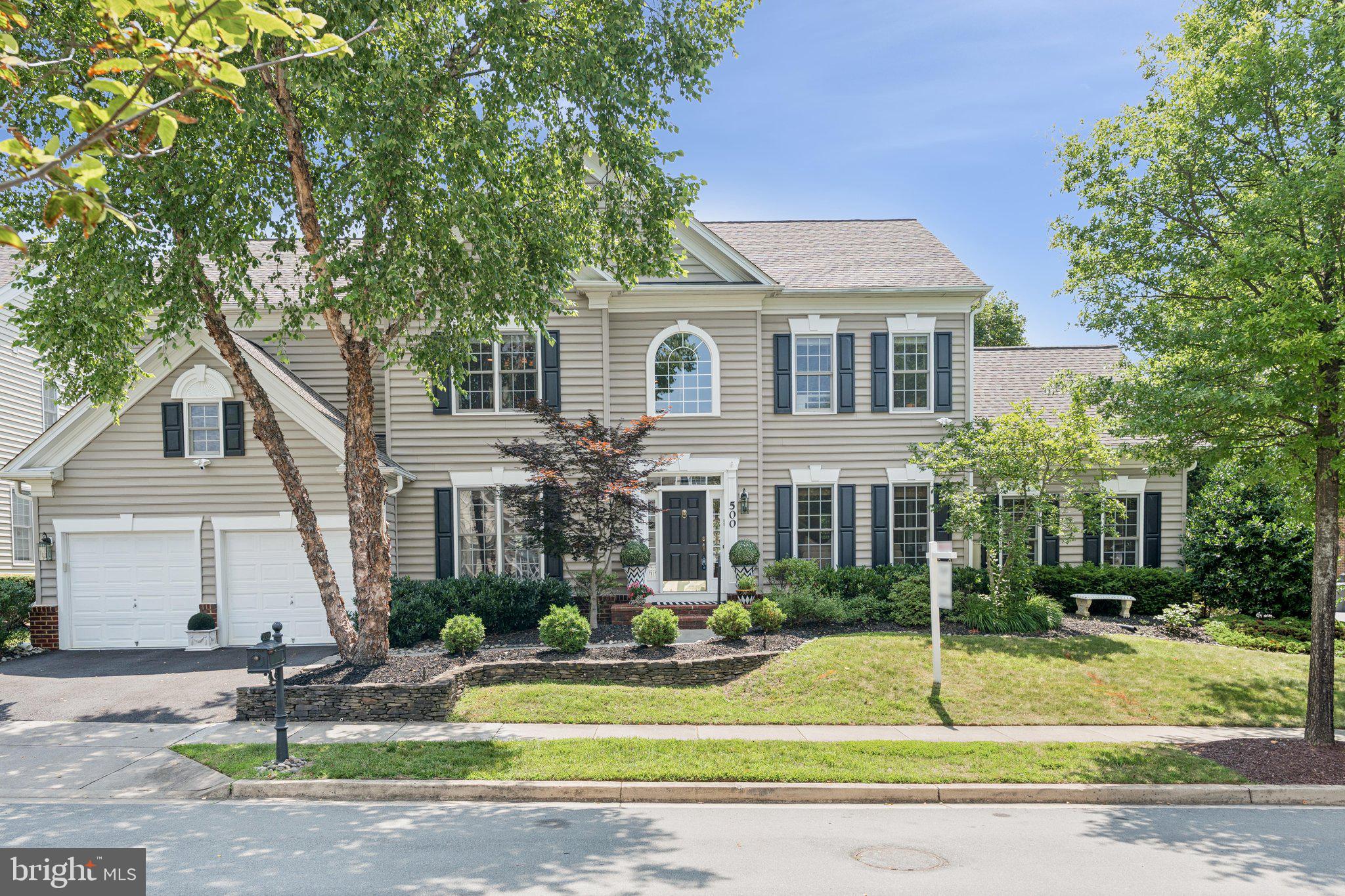 FALLSGROVE - Residential
