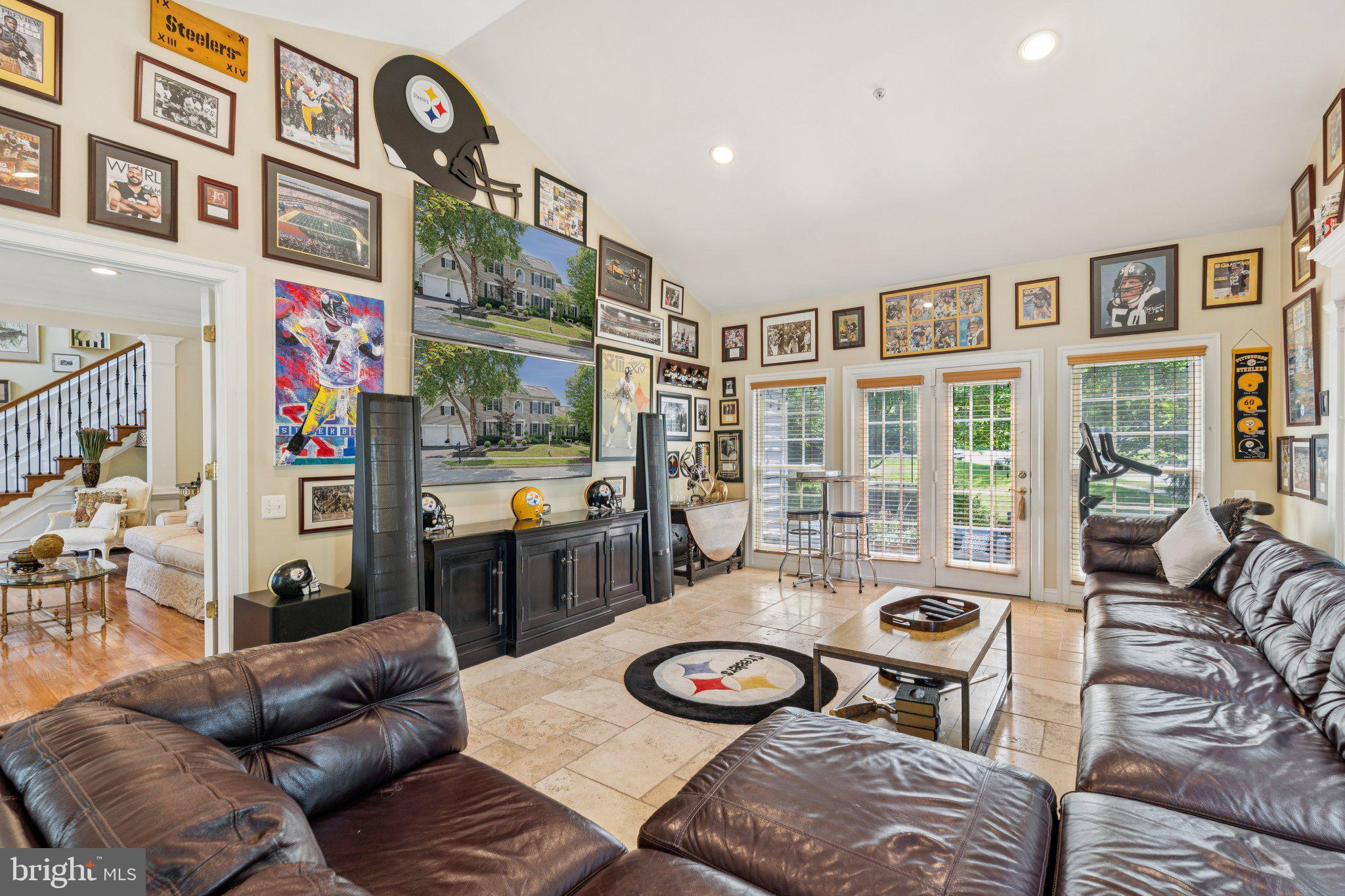 FALLSGROVE - Residential