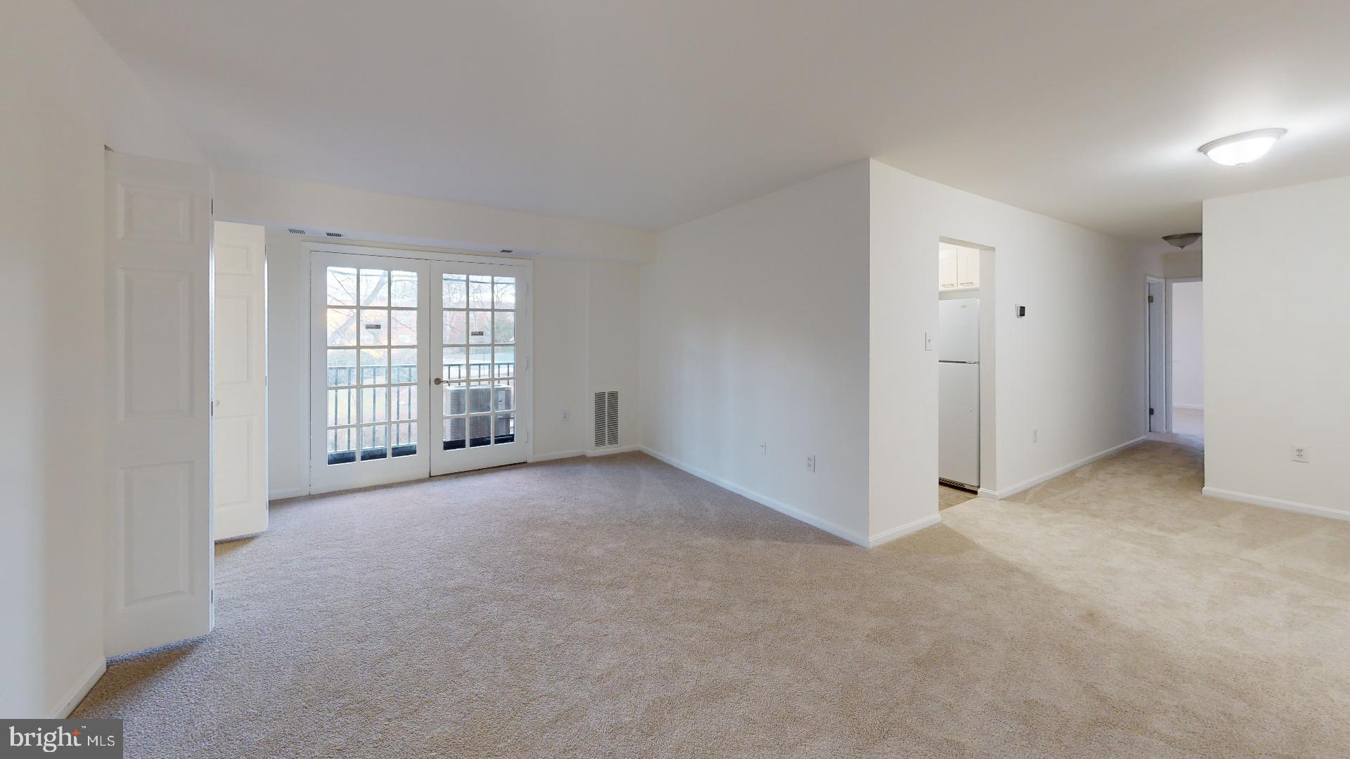 MAYFLOWER SQUARE - Residential