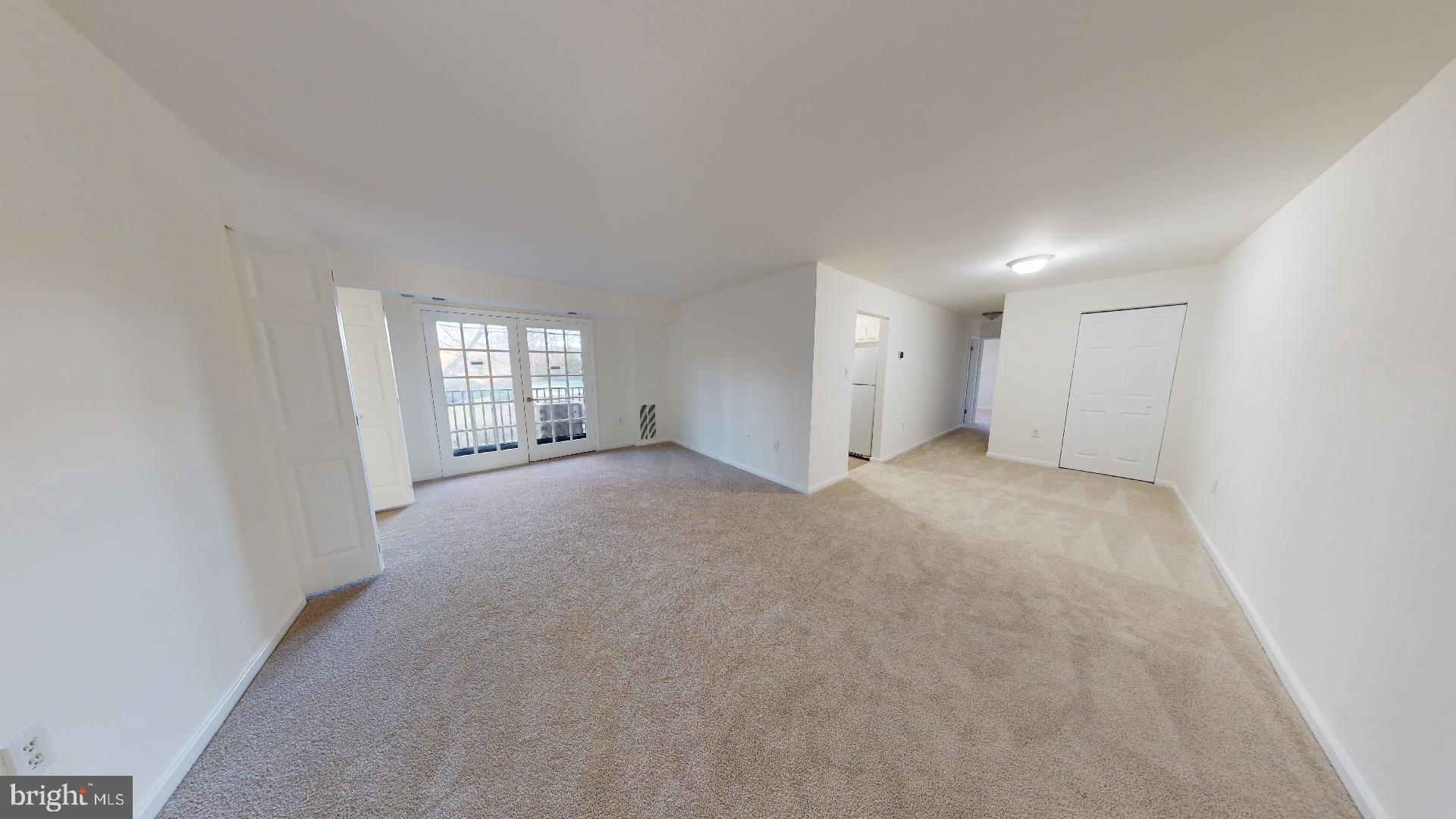 MAYFLOWER SQUARE - Residential
